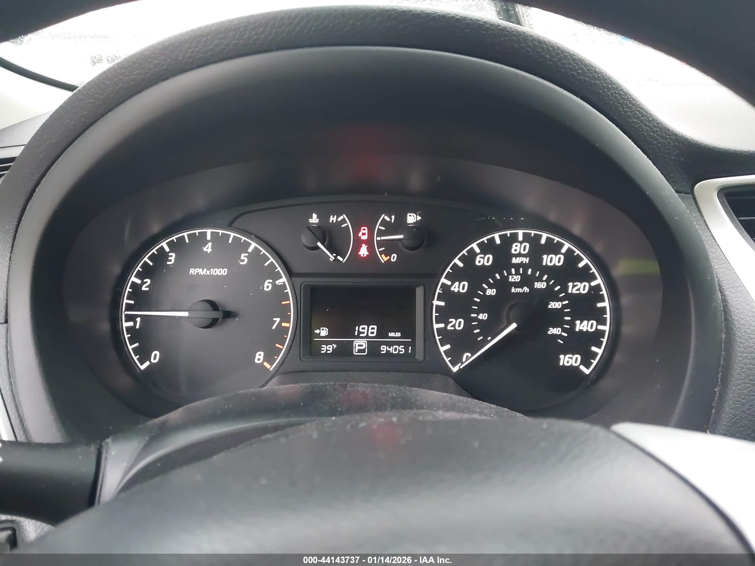 NISSAN SENTRA image 7