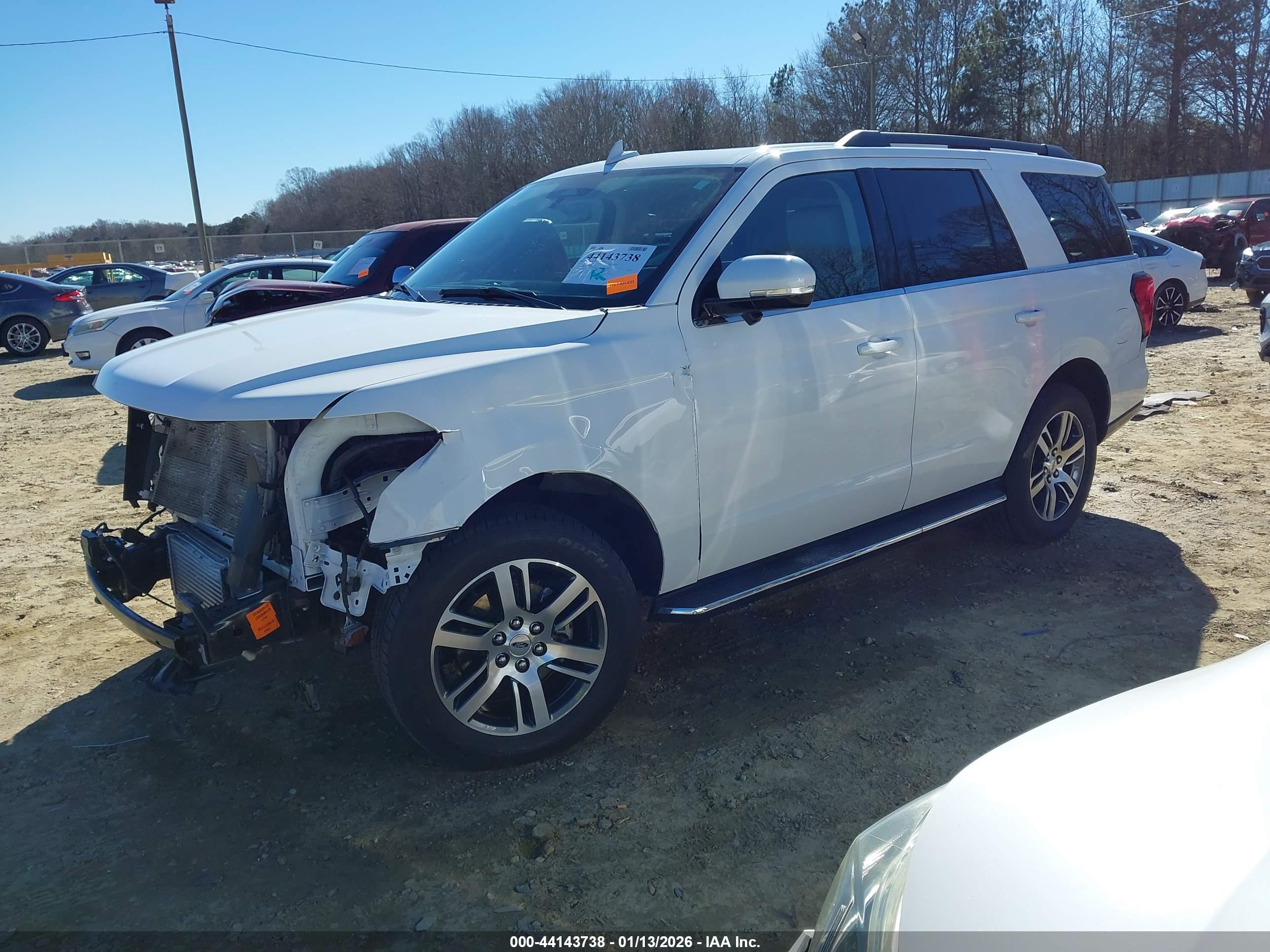 FORD EXPEDITION image 2
