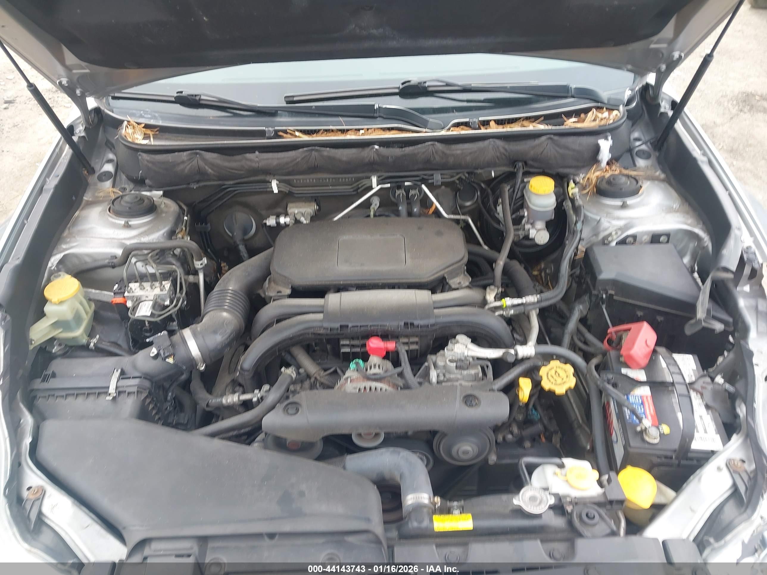 SUBARU OUTBACK image 10