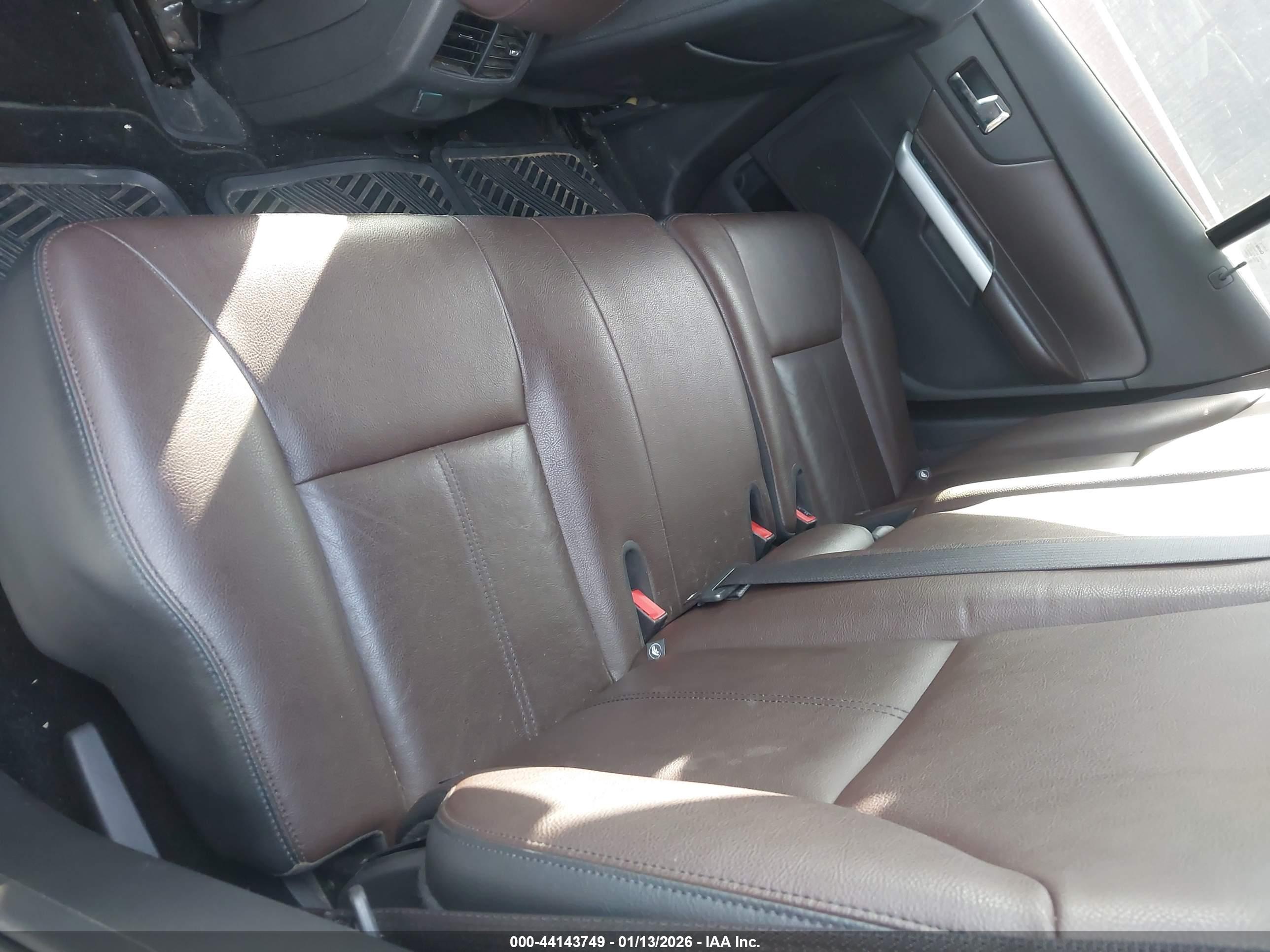 FORD EDGE image 8