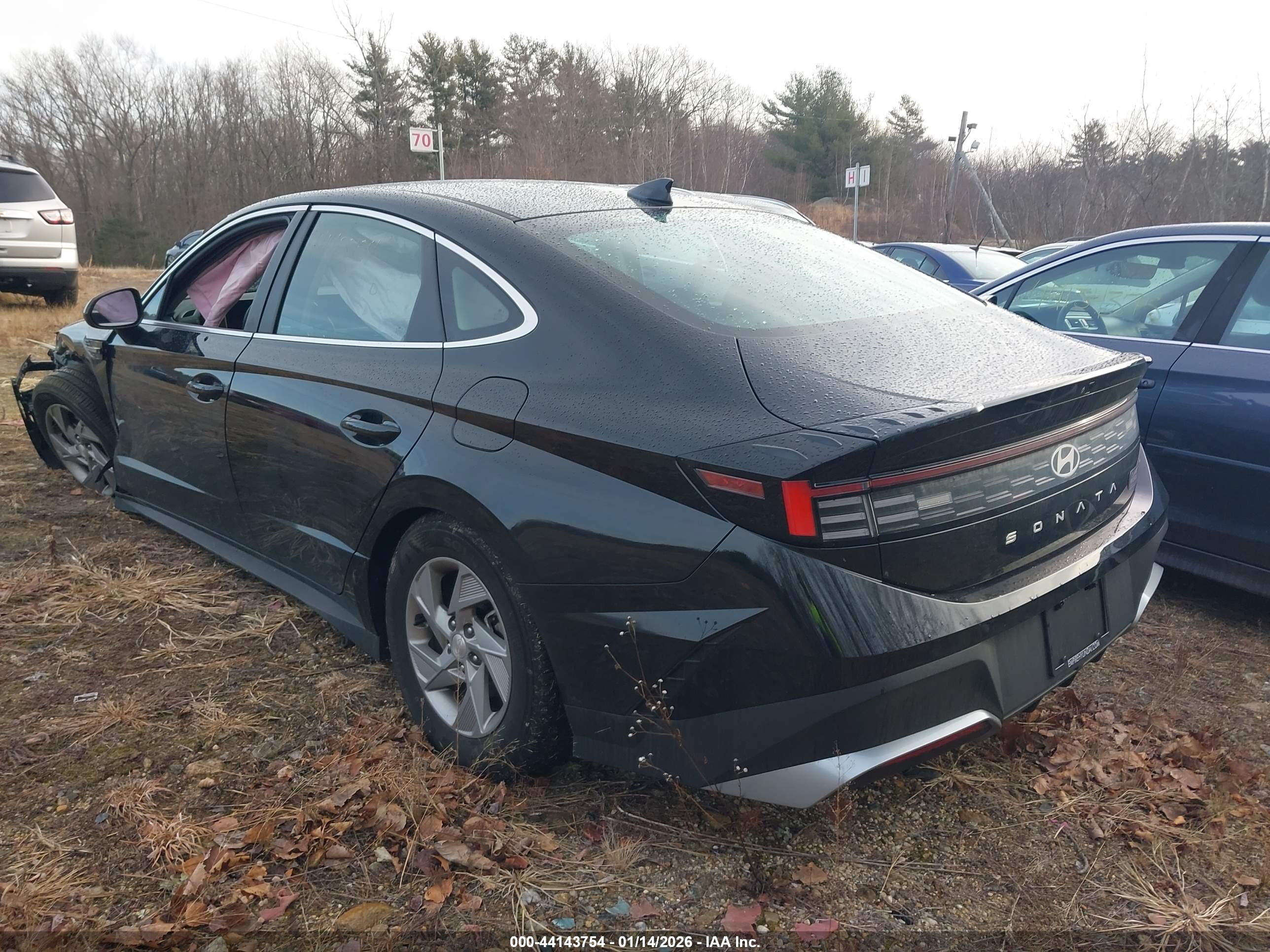HYUNDAI SONATA image 3