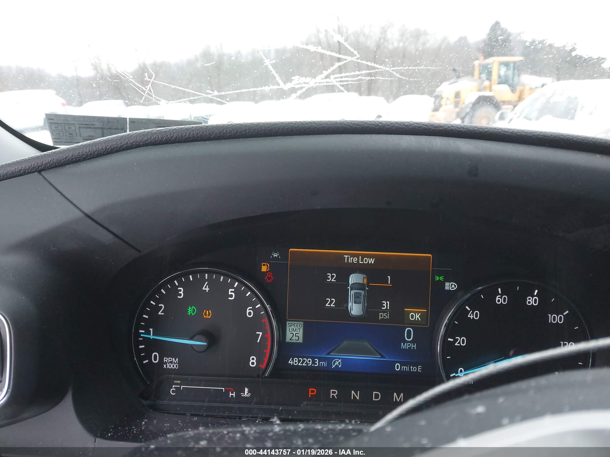 FORD EXPLORER image 7