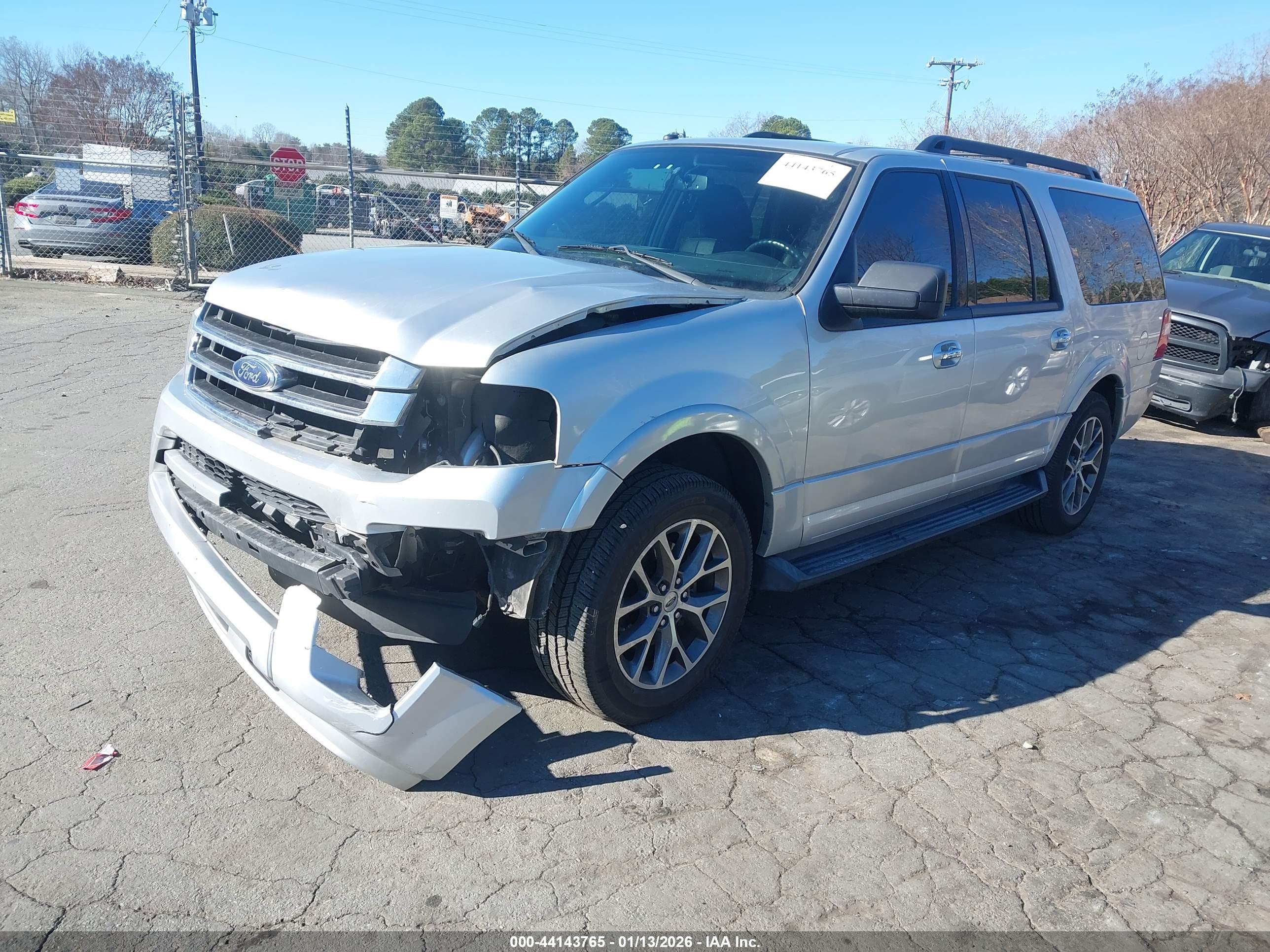 FORD EXPEDITION image 2