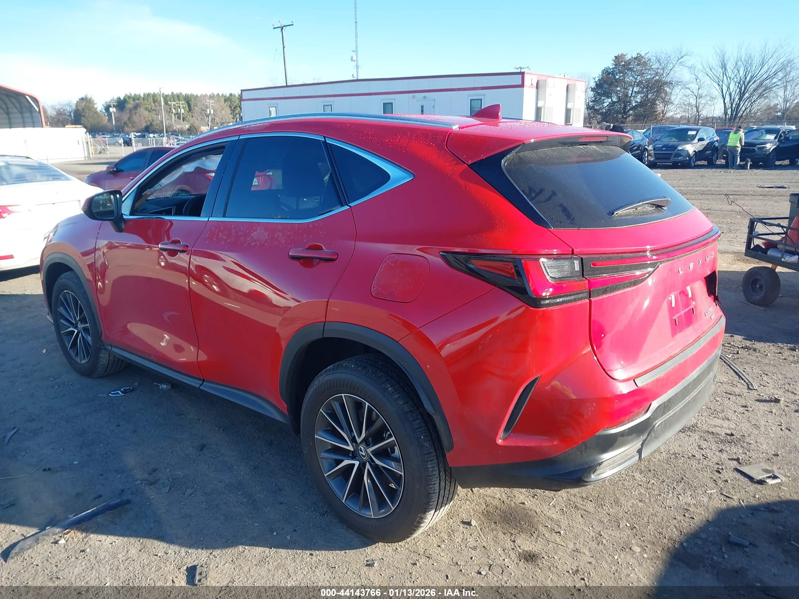 LEXUS NX image 3