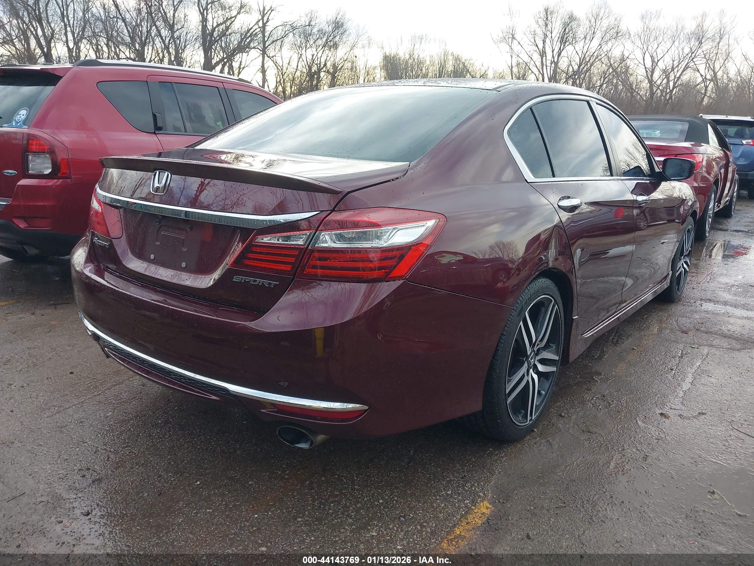 HONDA ACCORD image 4