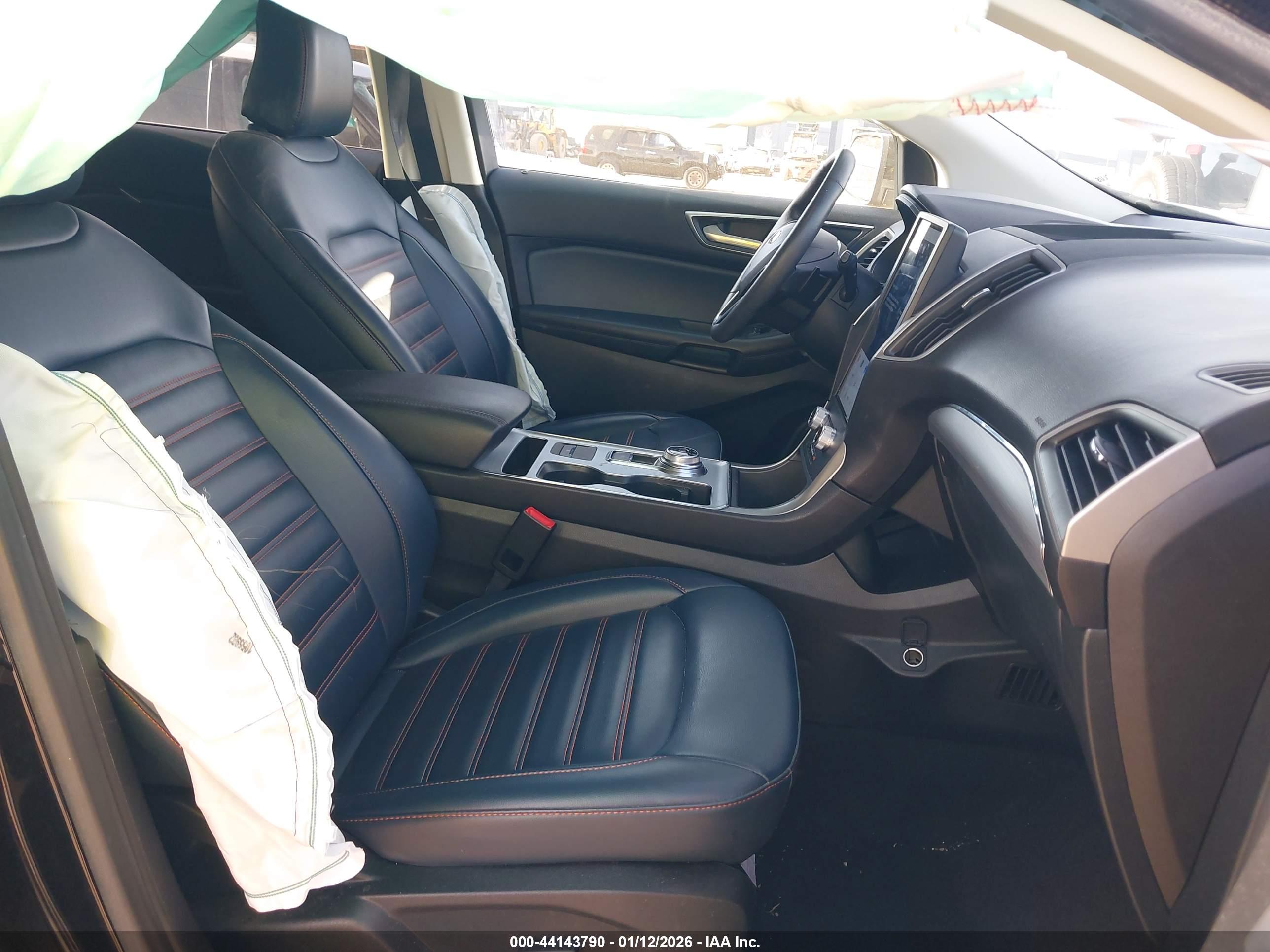 FORD EDGE image 5