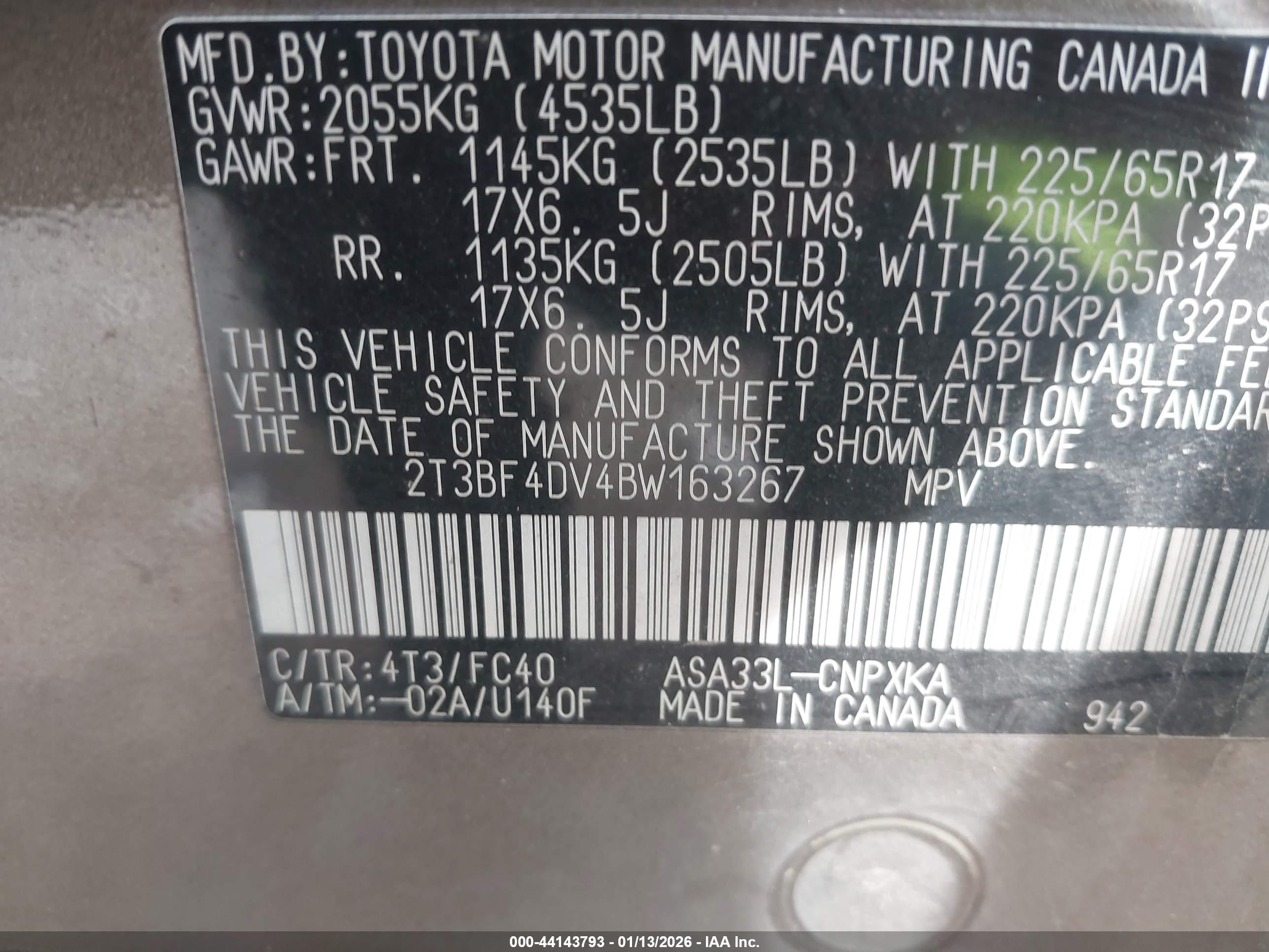 TOYOTA RAV4 image 9