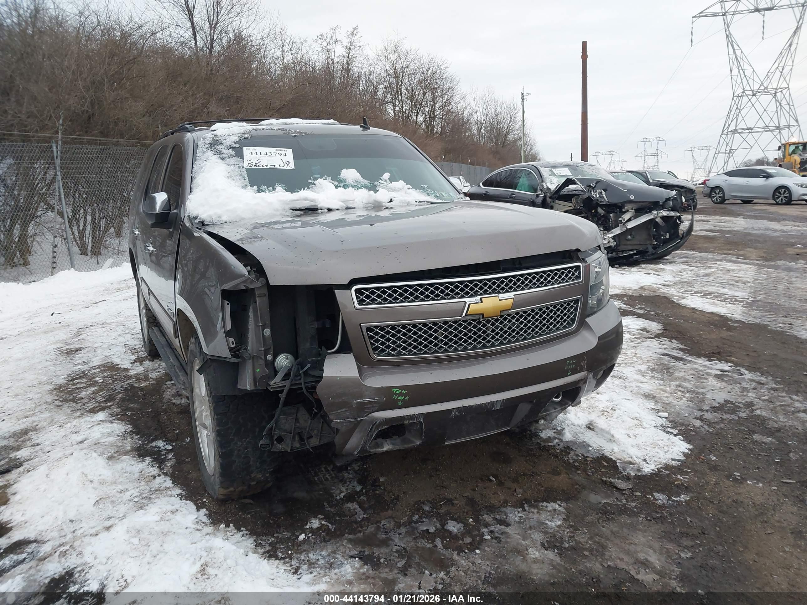 CHEVROLET TAHOE image 6