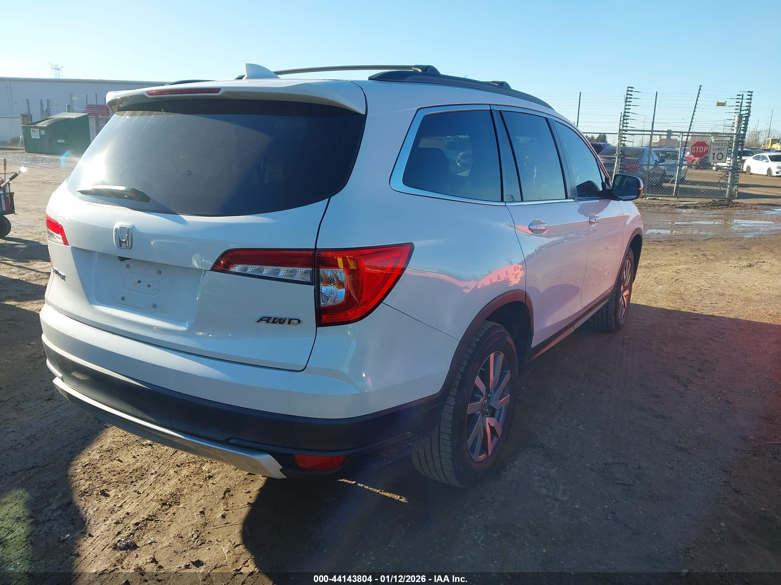 HONDA PILOT image 4