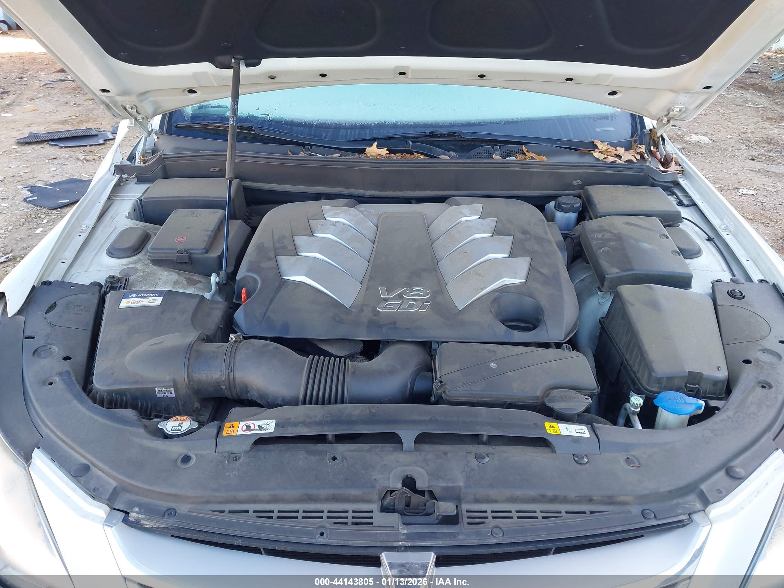 HYUNDAI GENESIS image 10