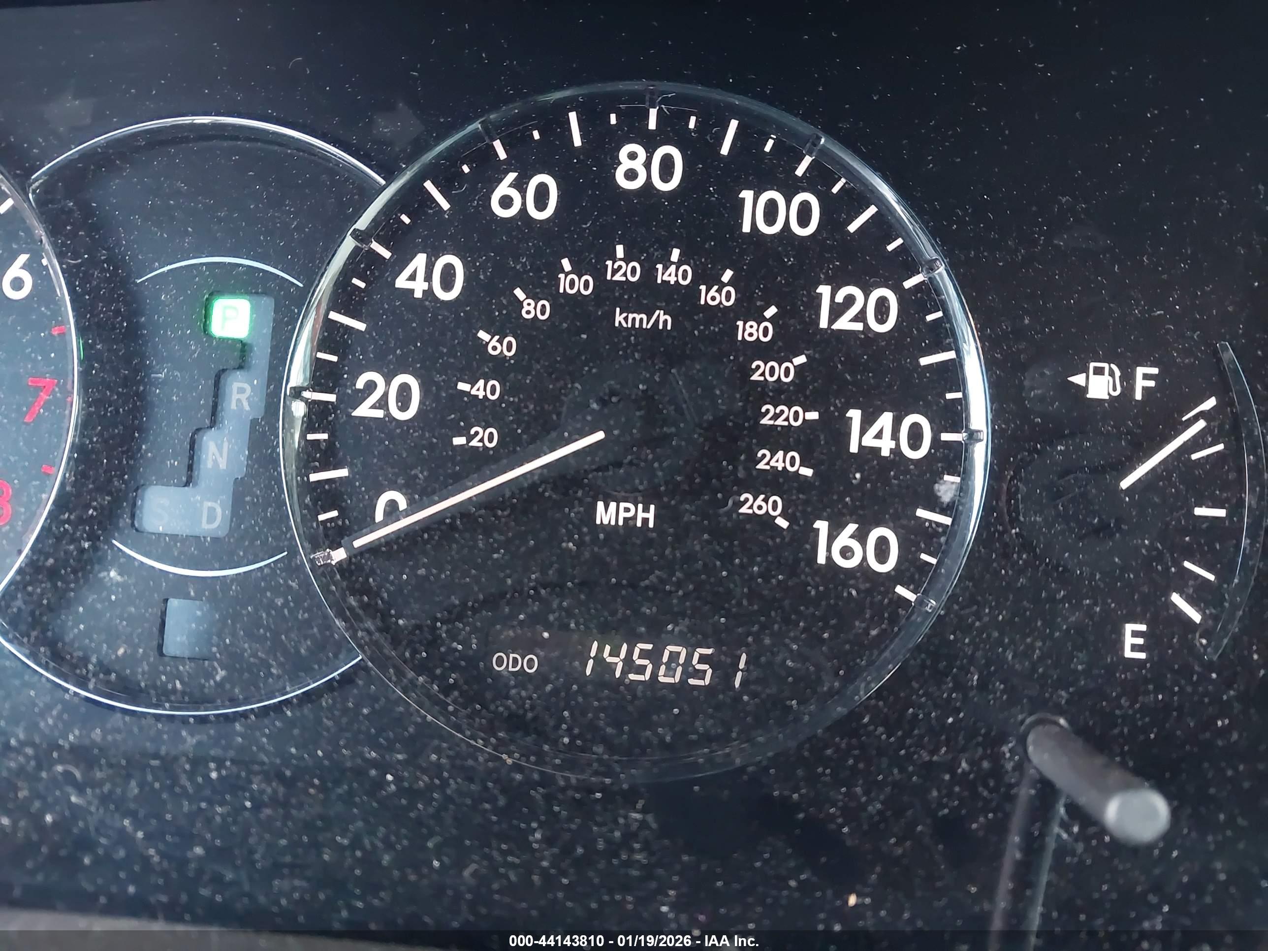 TOYOTA AVALON image 7