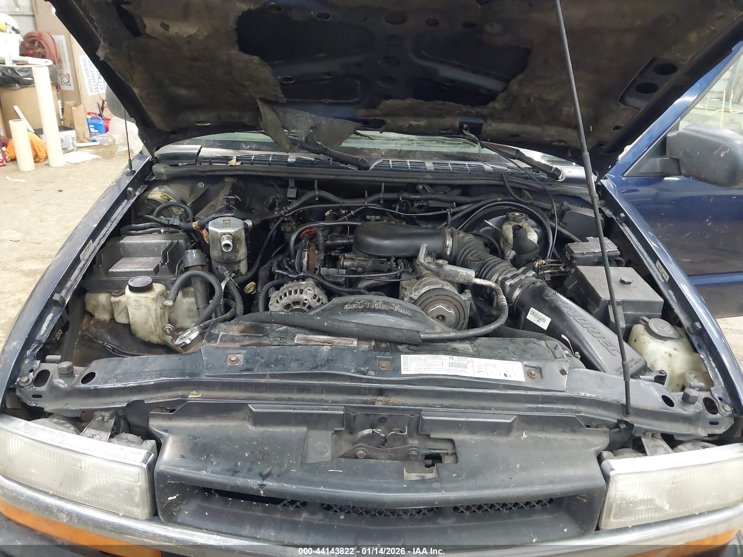 CHEVROLET S-10 image 10