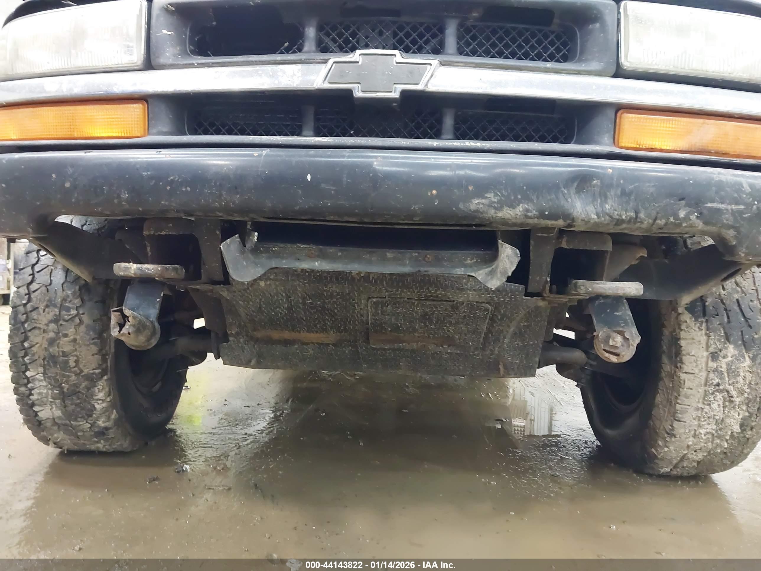 CHEVROLET S-10 image 6