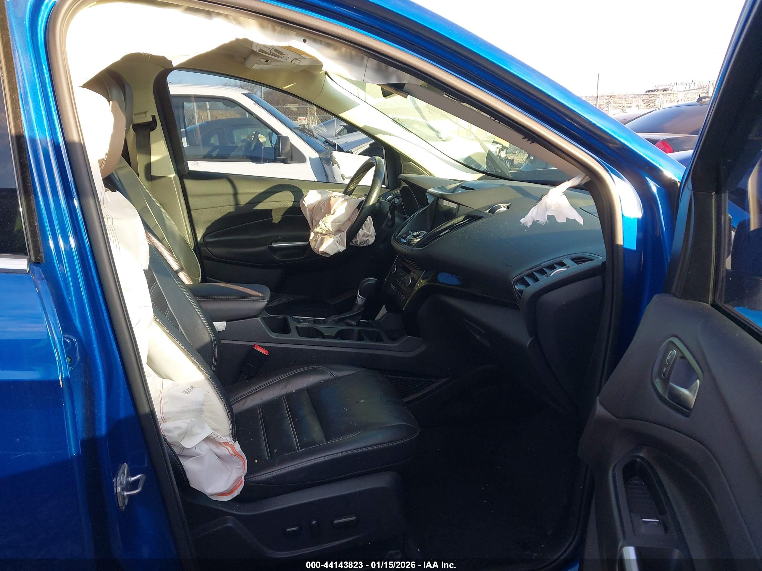 FORD ESCAPE image 5