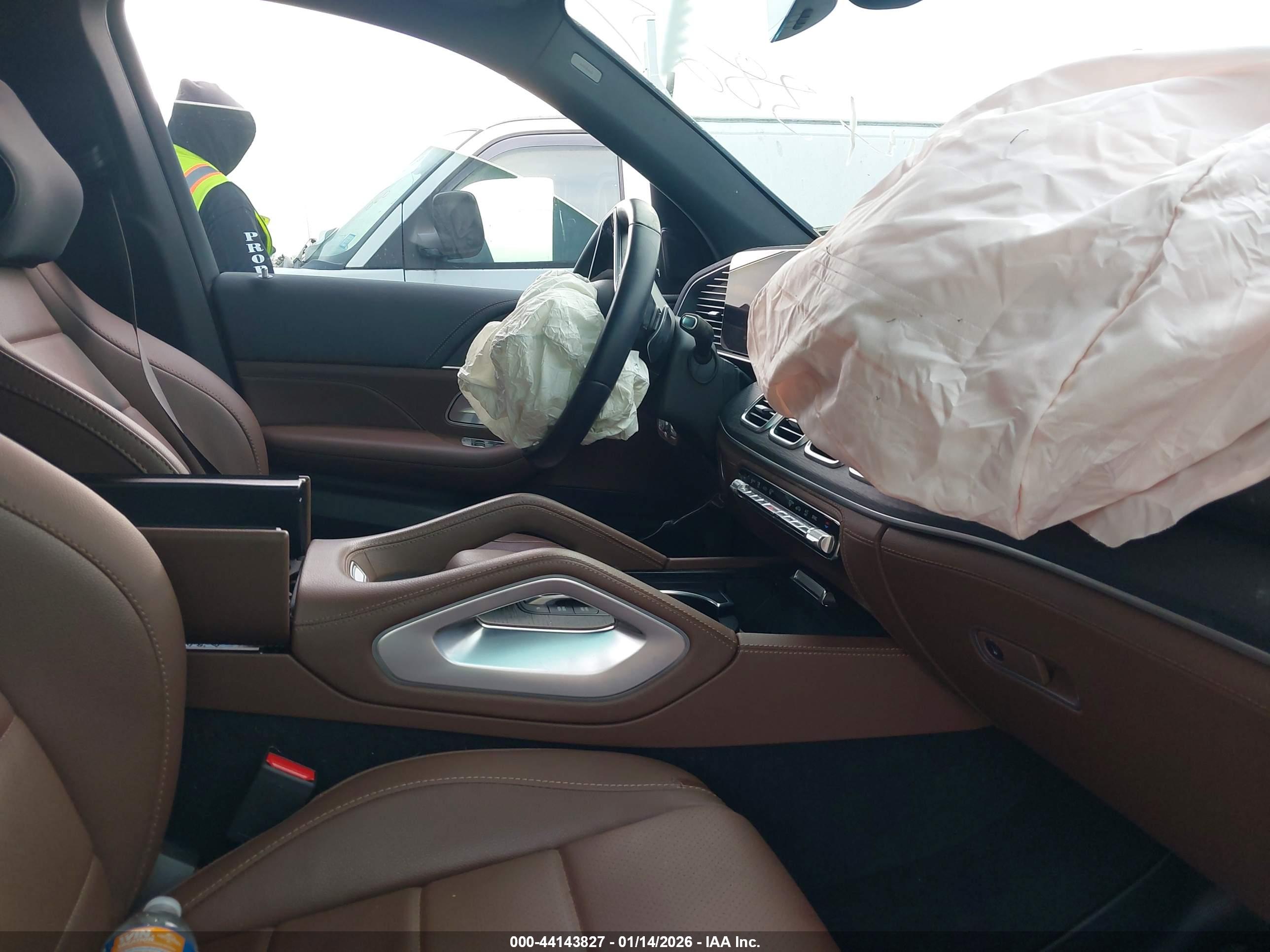 MERCEDES-BENZ GLE image 5