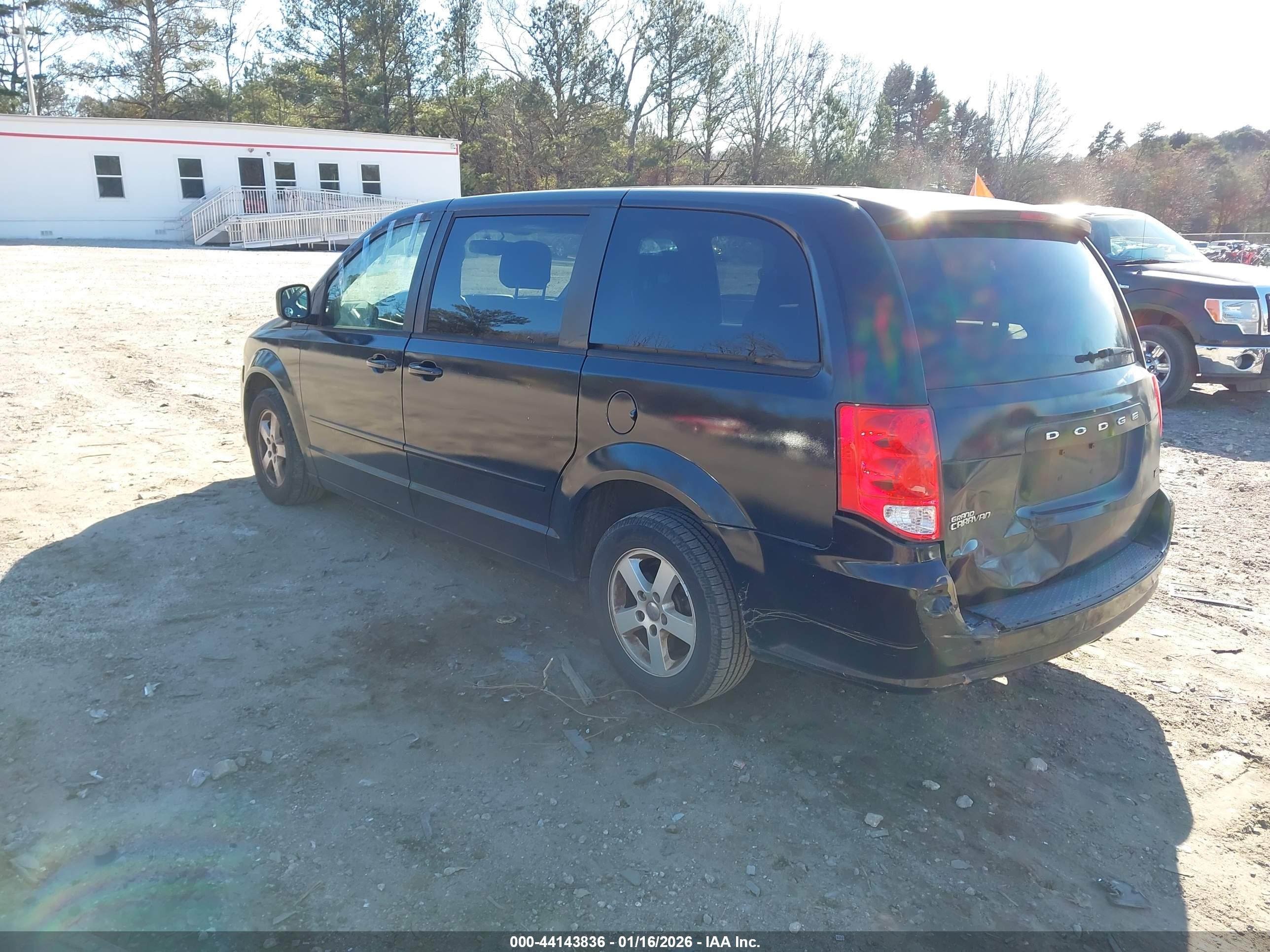 DODGE GRAND image 3