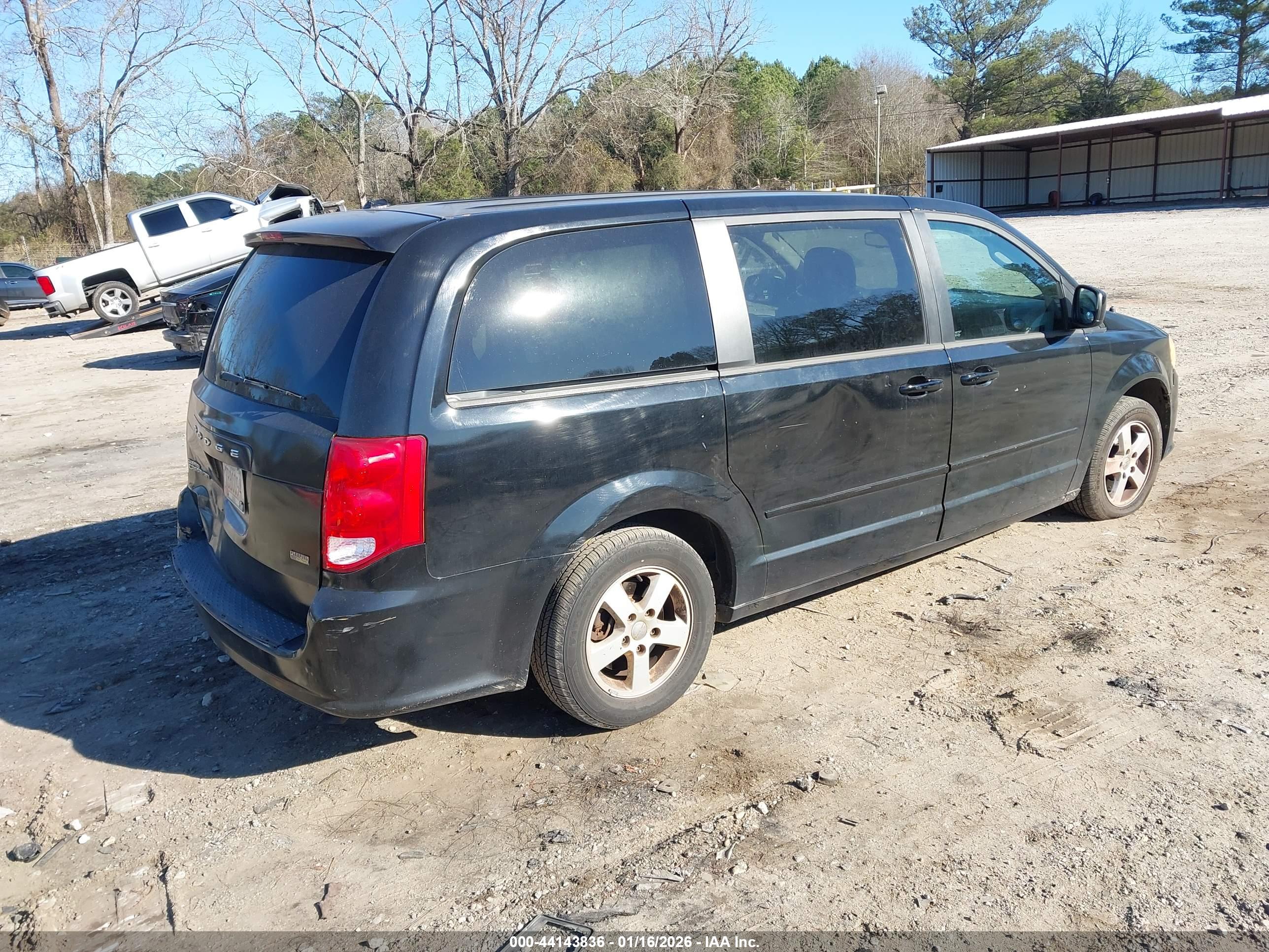DODGE GRAND image 4