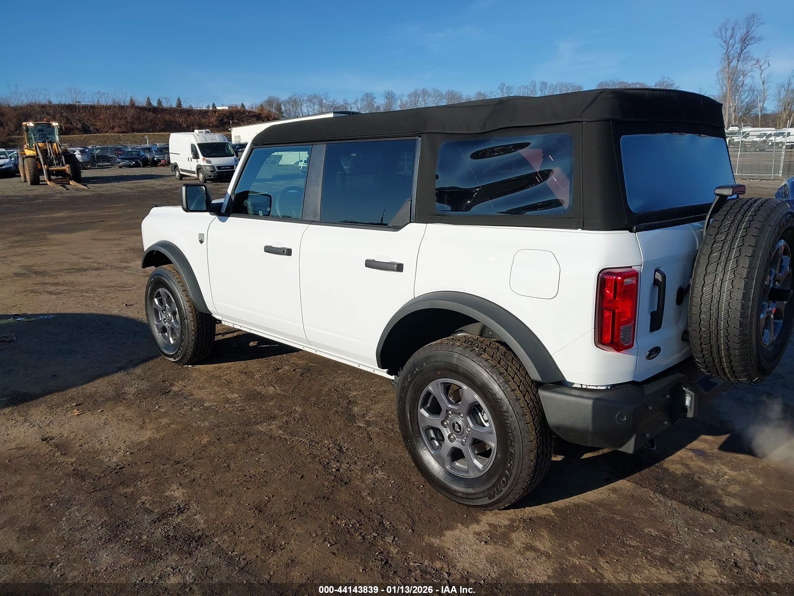 FORD BRONCO image 3