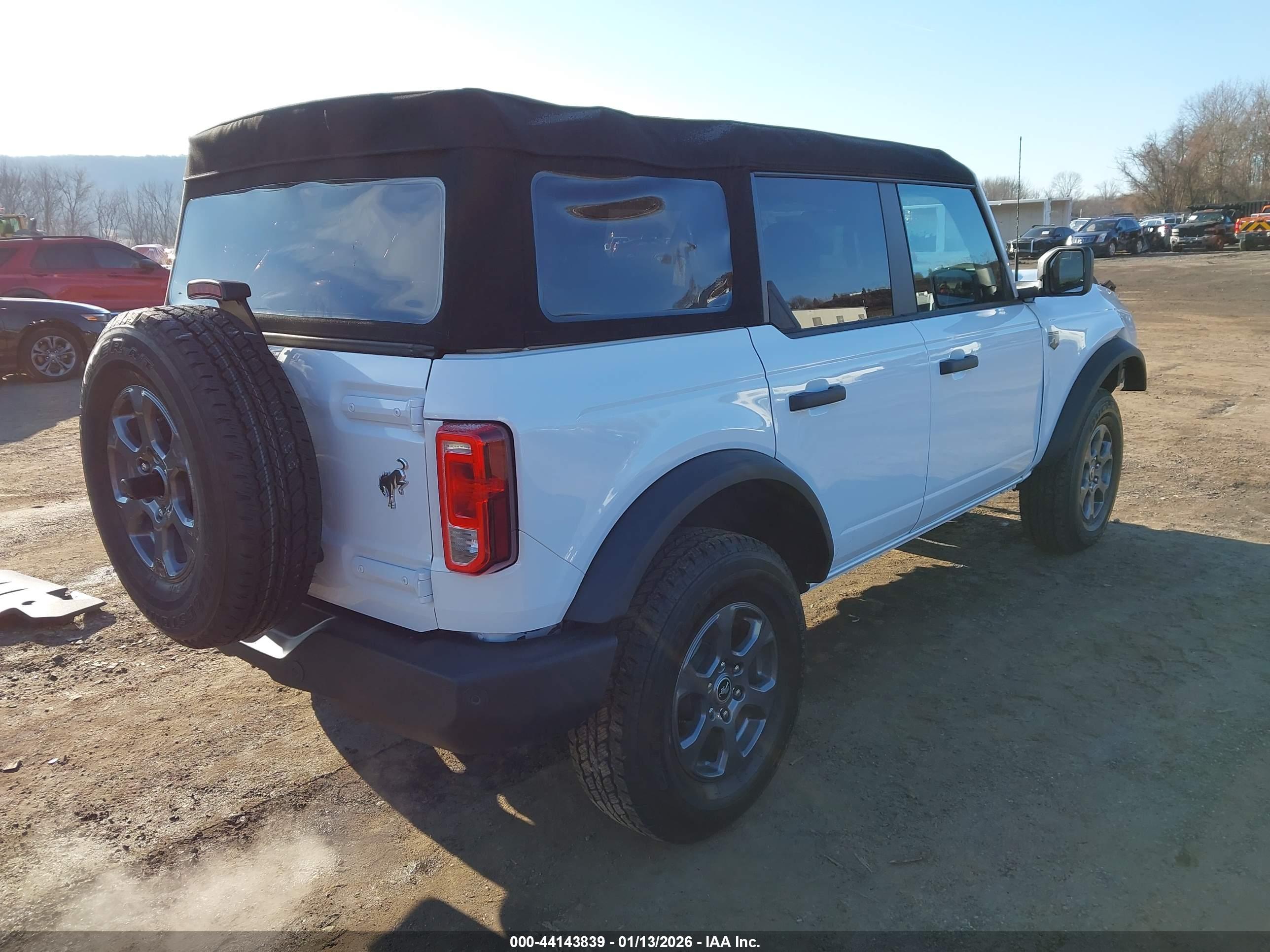 FORD BRONCO image 4