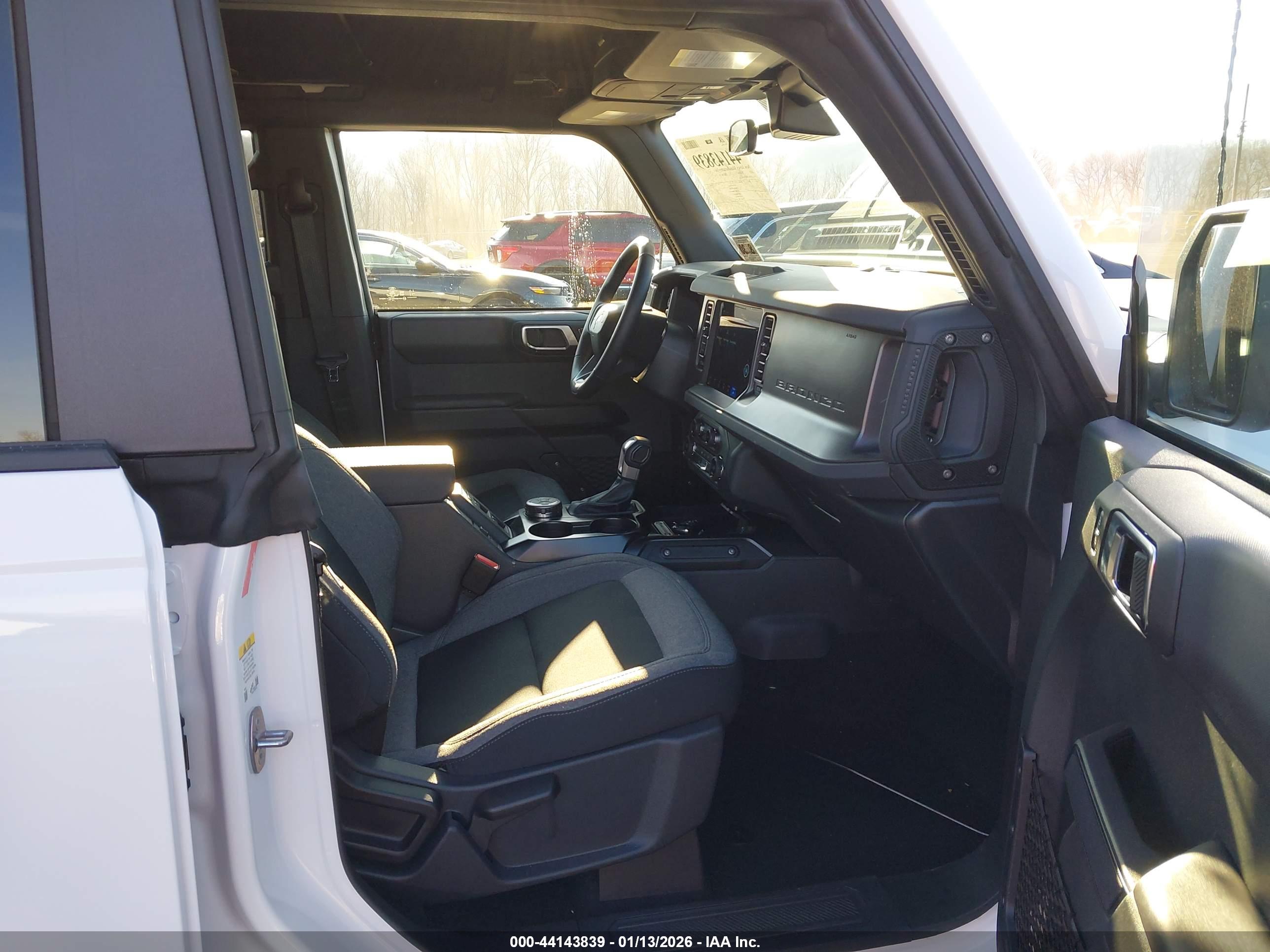 FORD BRONCO image 5
