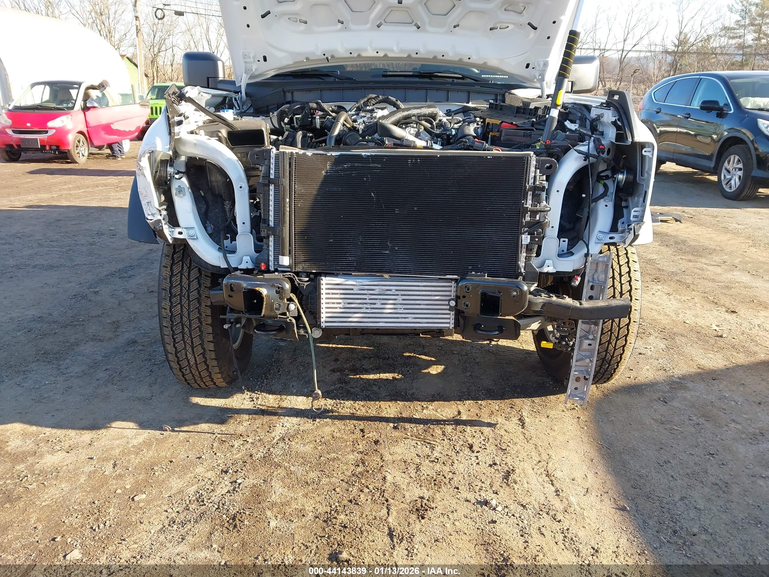 FORD BRONCO image 6