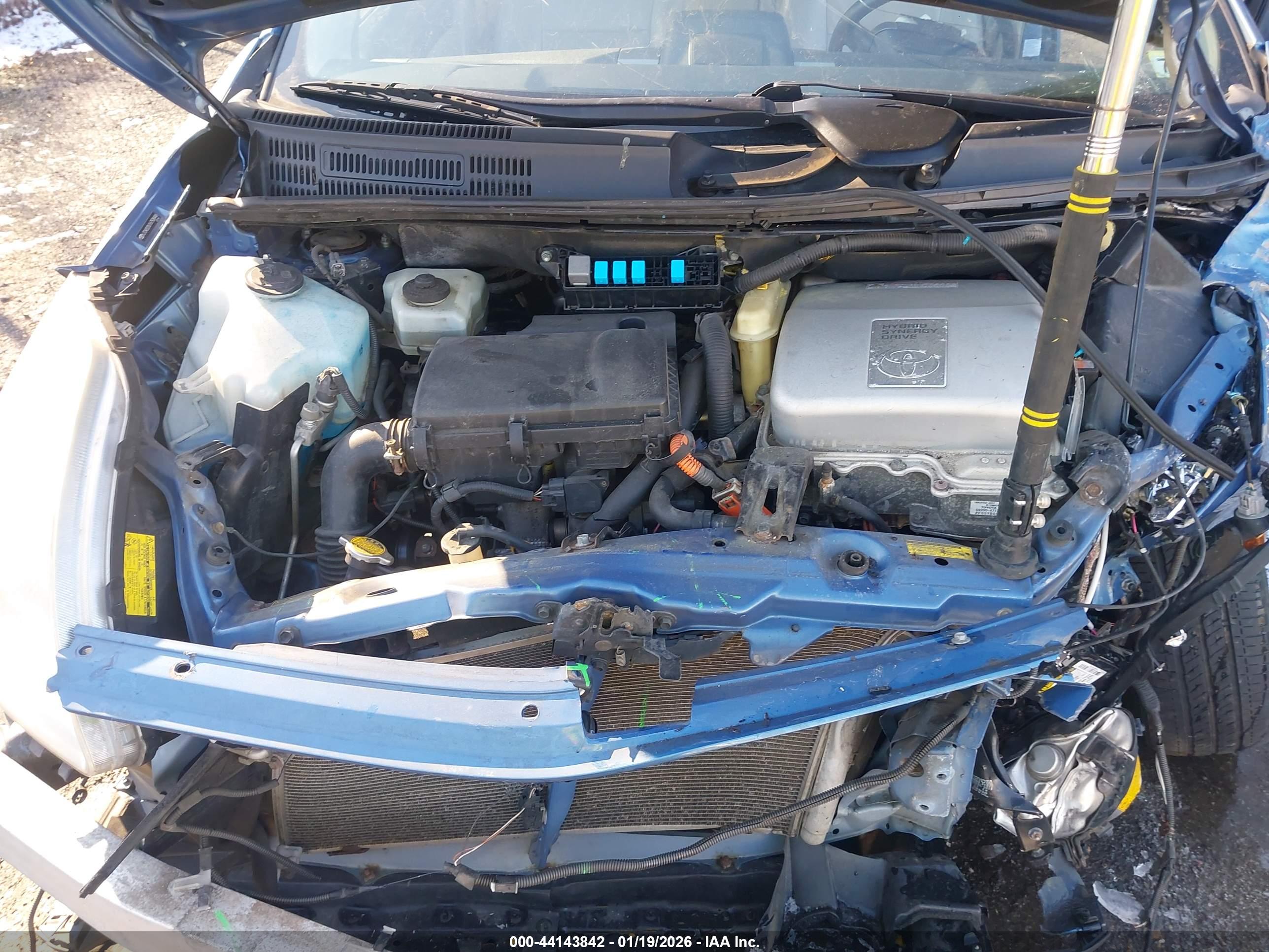 TOYOTA PRIUS image 10