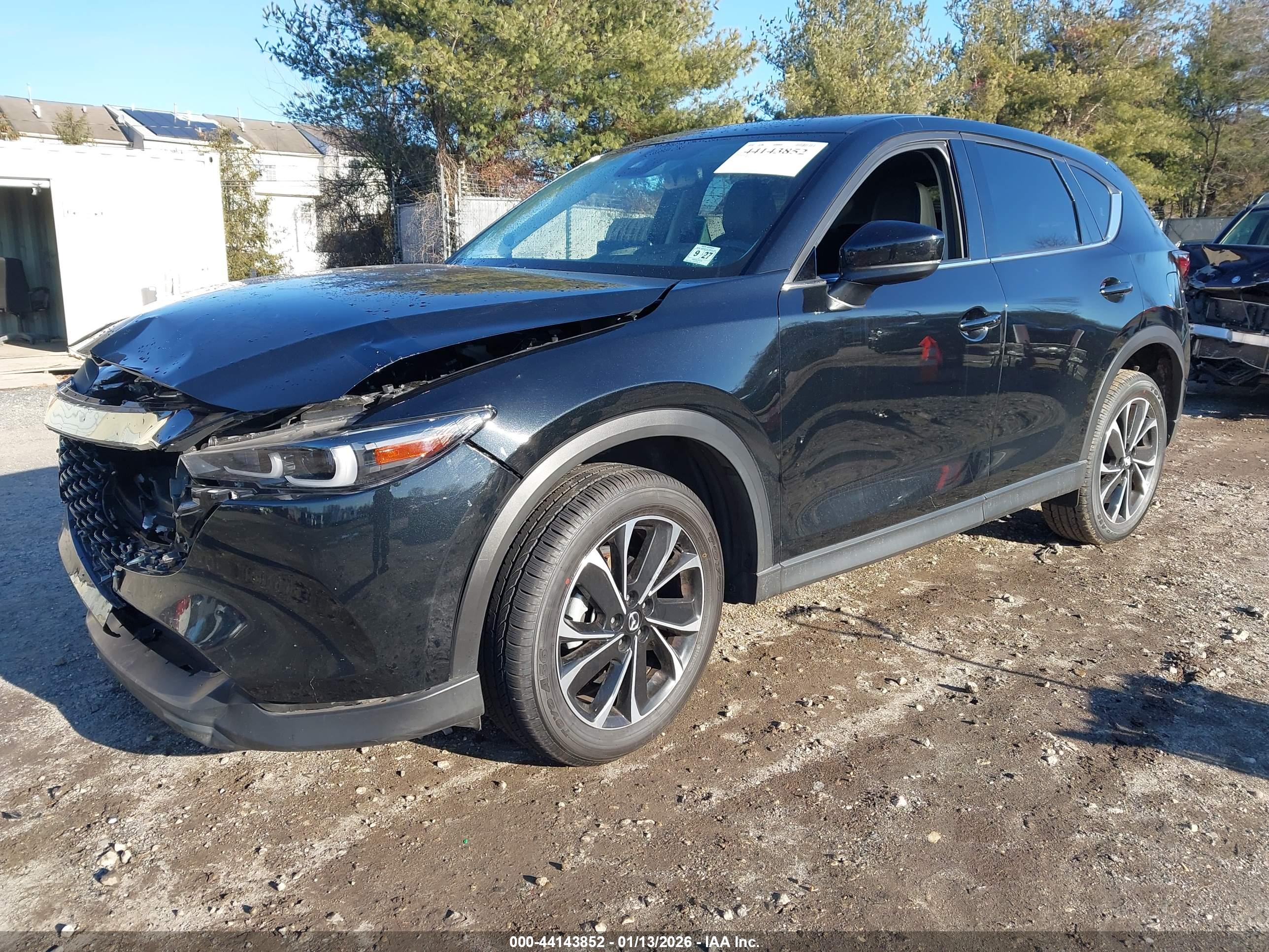 MAZDA CX-5 image 2