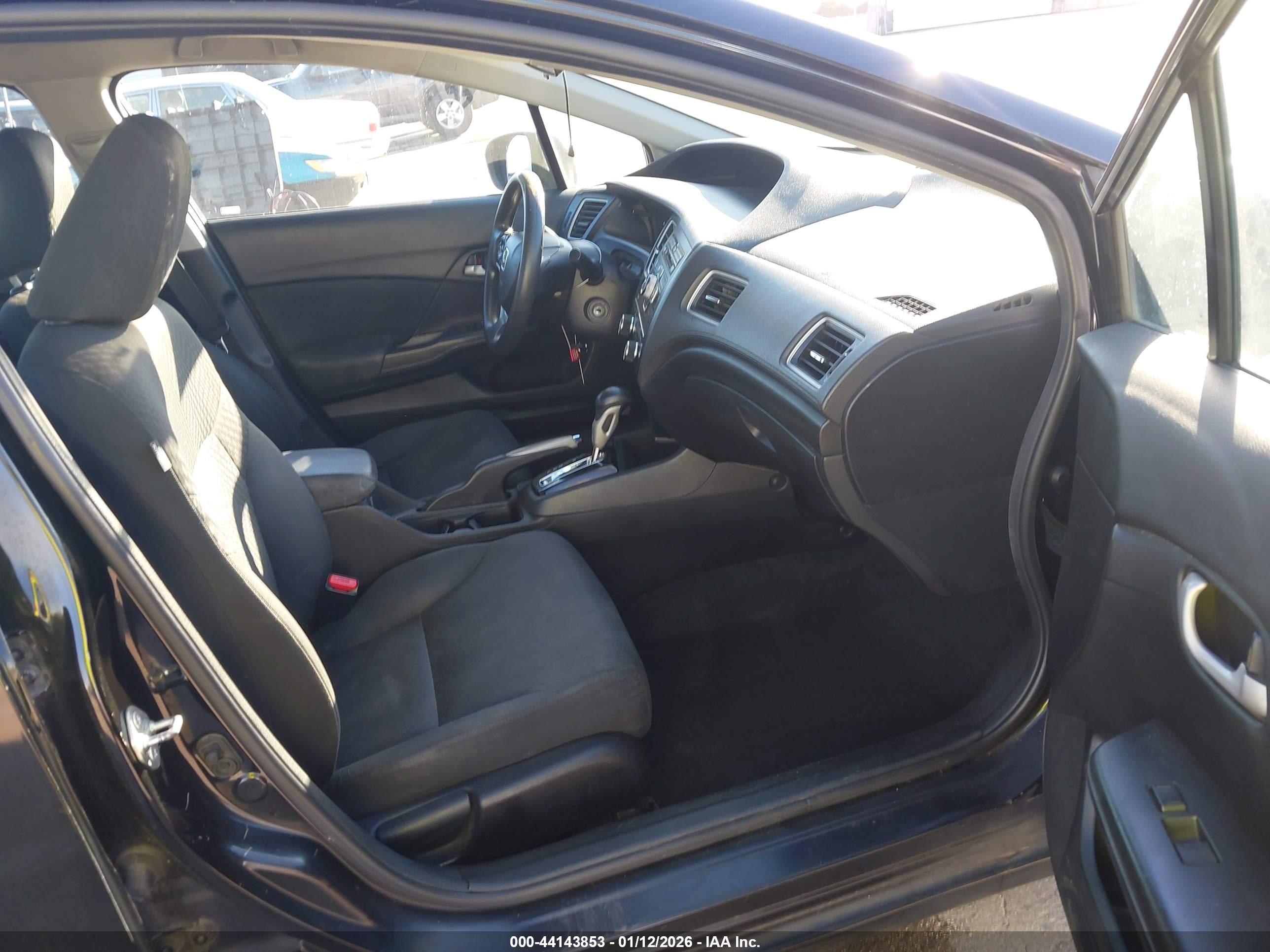 HONDA CIVIC image 5