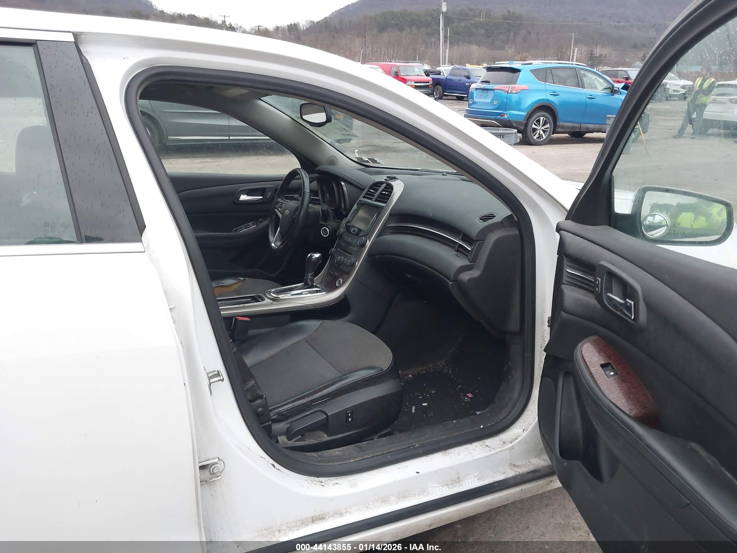 CHEVROLET MALIBU image 5