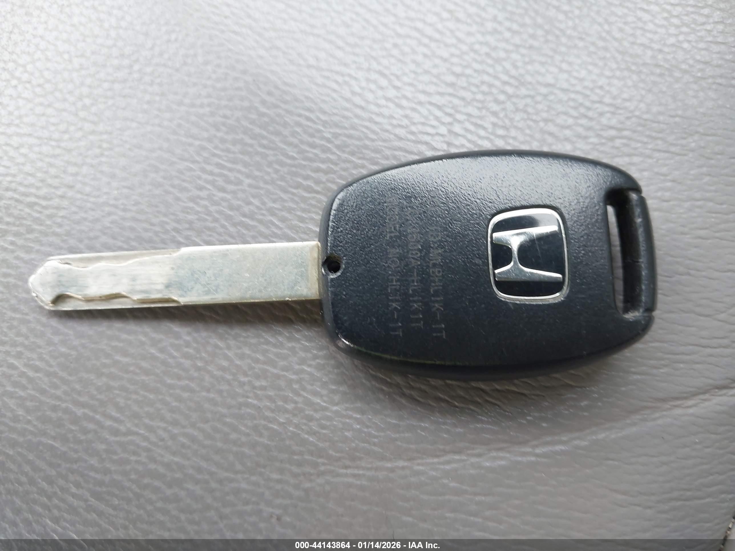 HONDA CR-V image 11