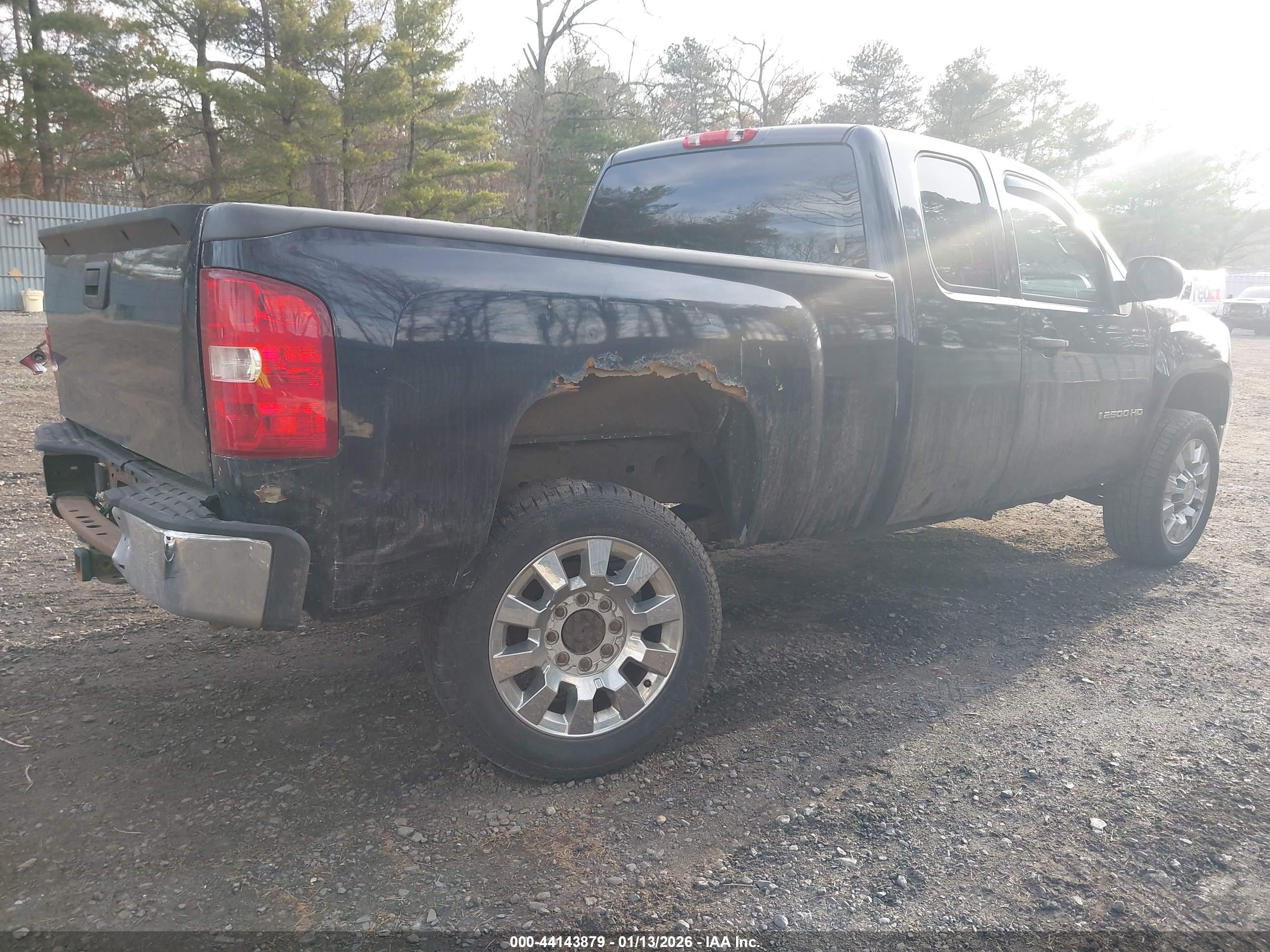 GMC SIERRA image 4
