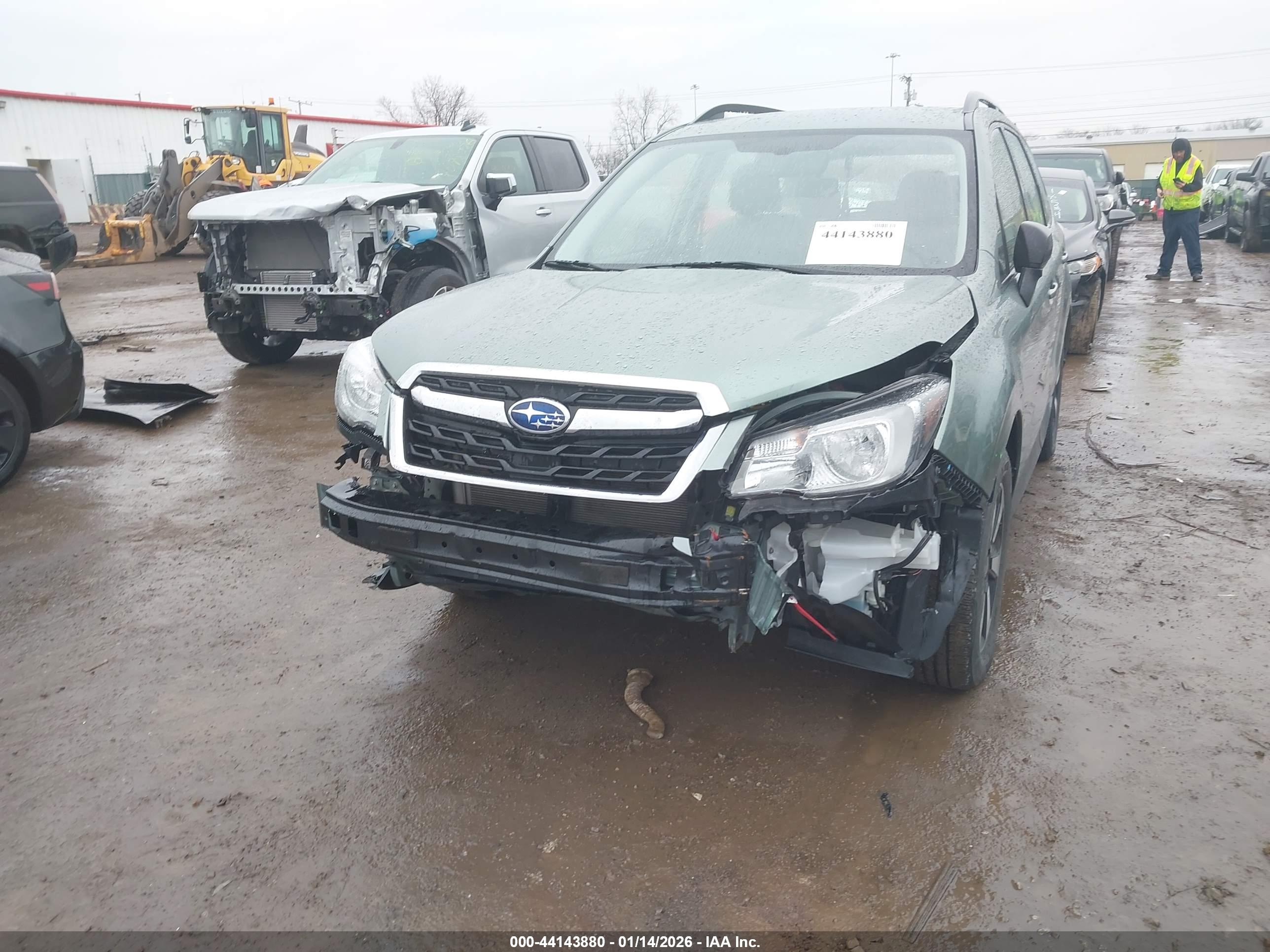 SUBARU FORESTER image 6