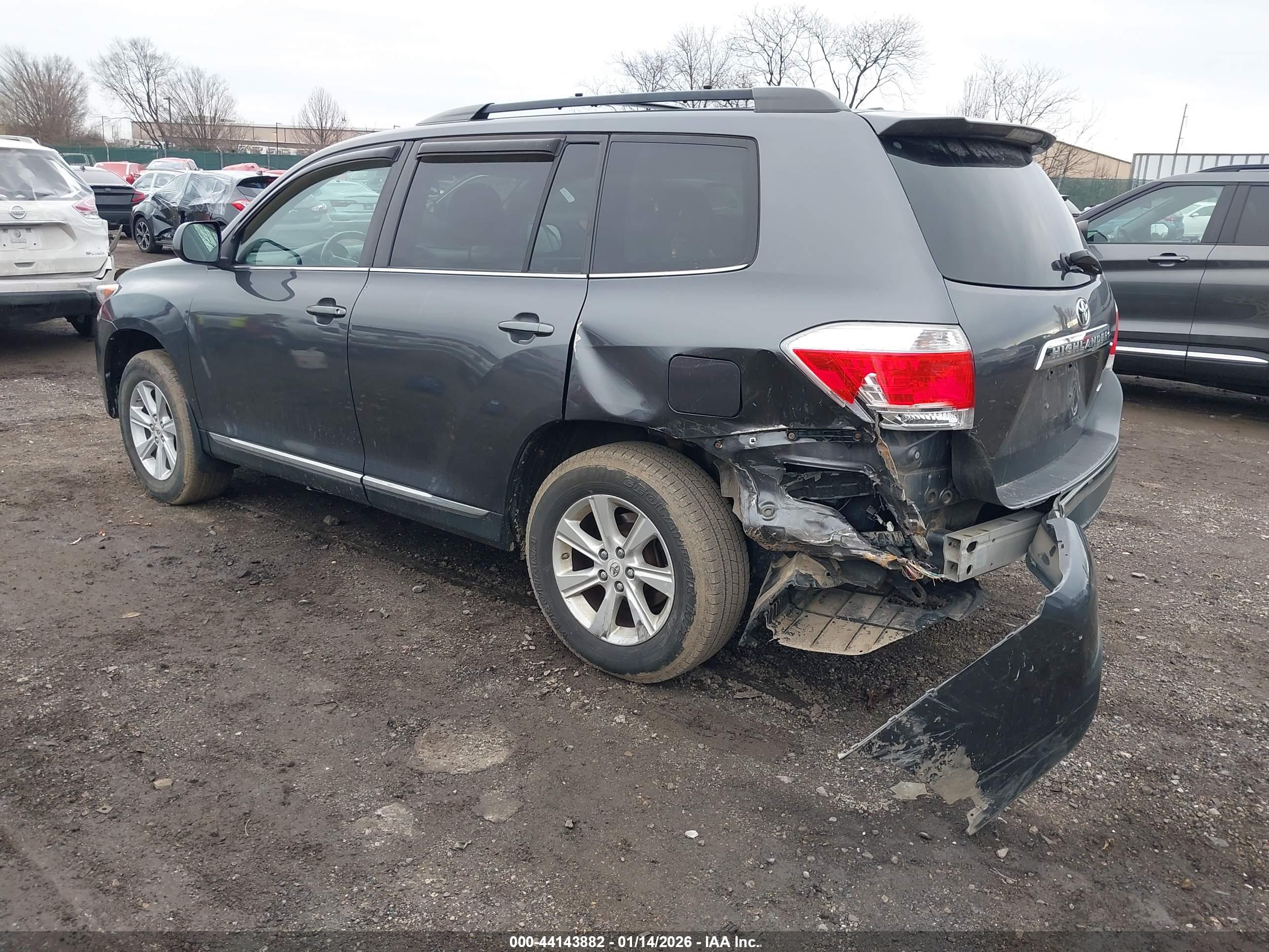 TOYOTA HIGHLANDER image 3