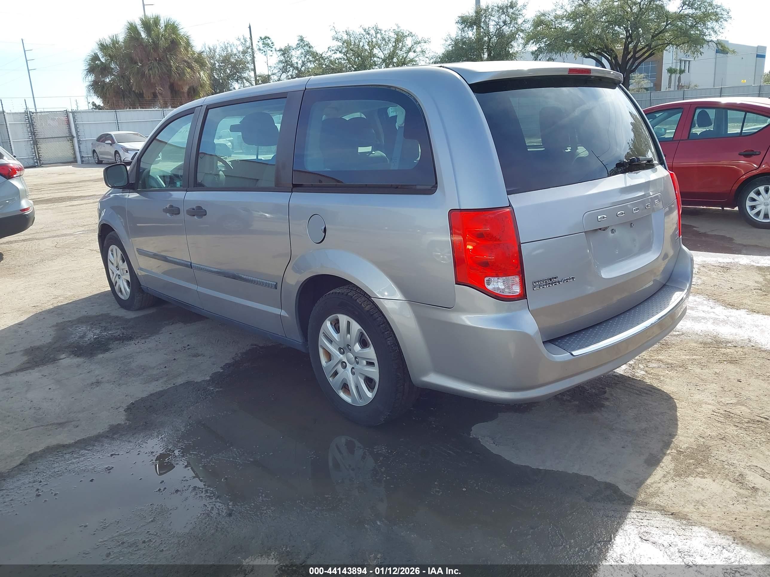 DODGE GRAND image 3