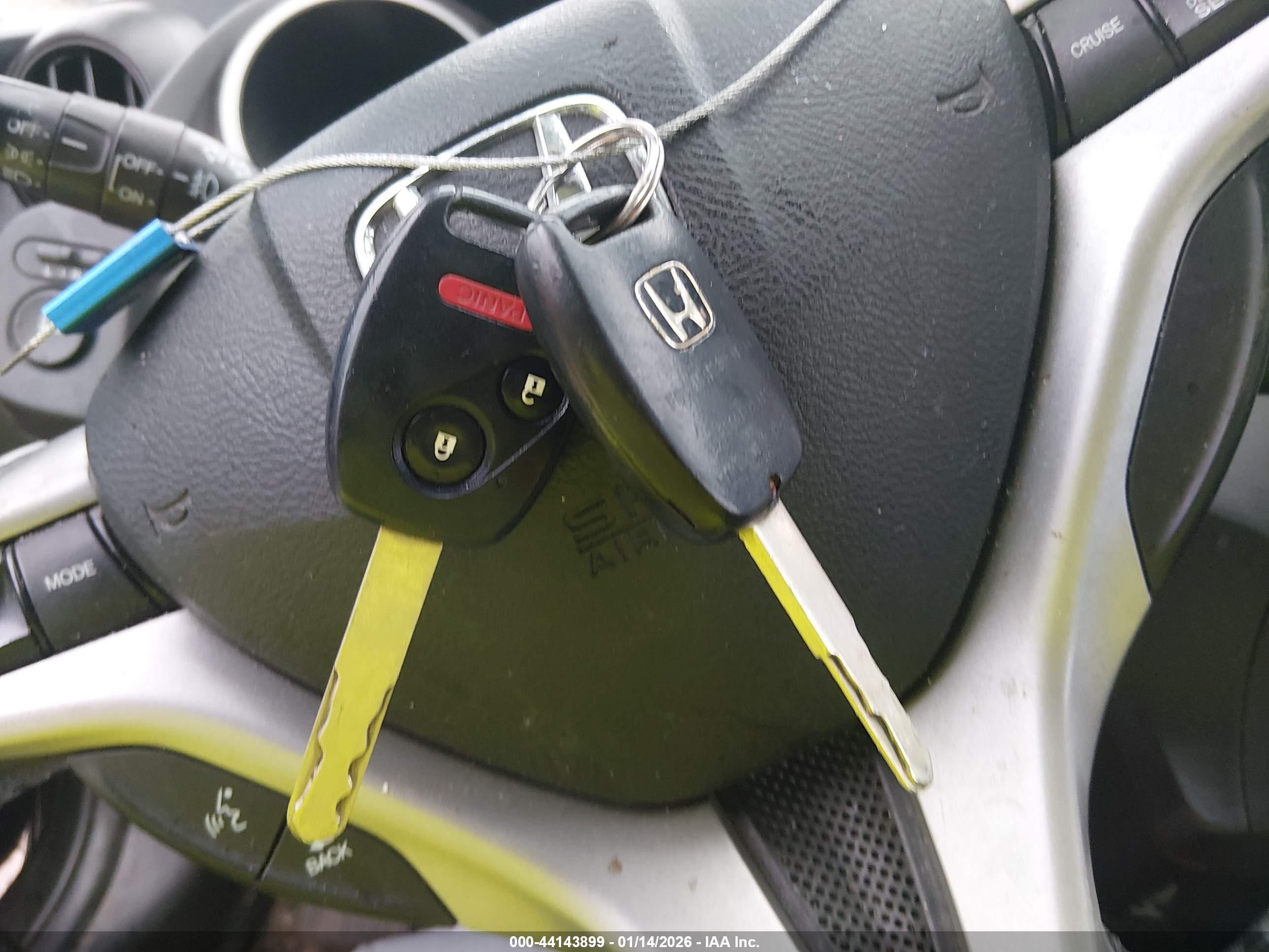 HONDA FIT image 11