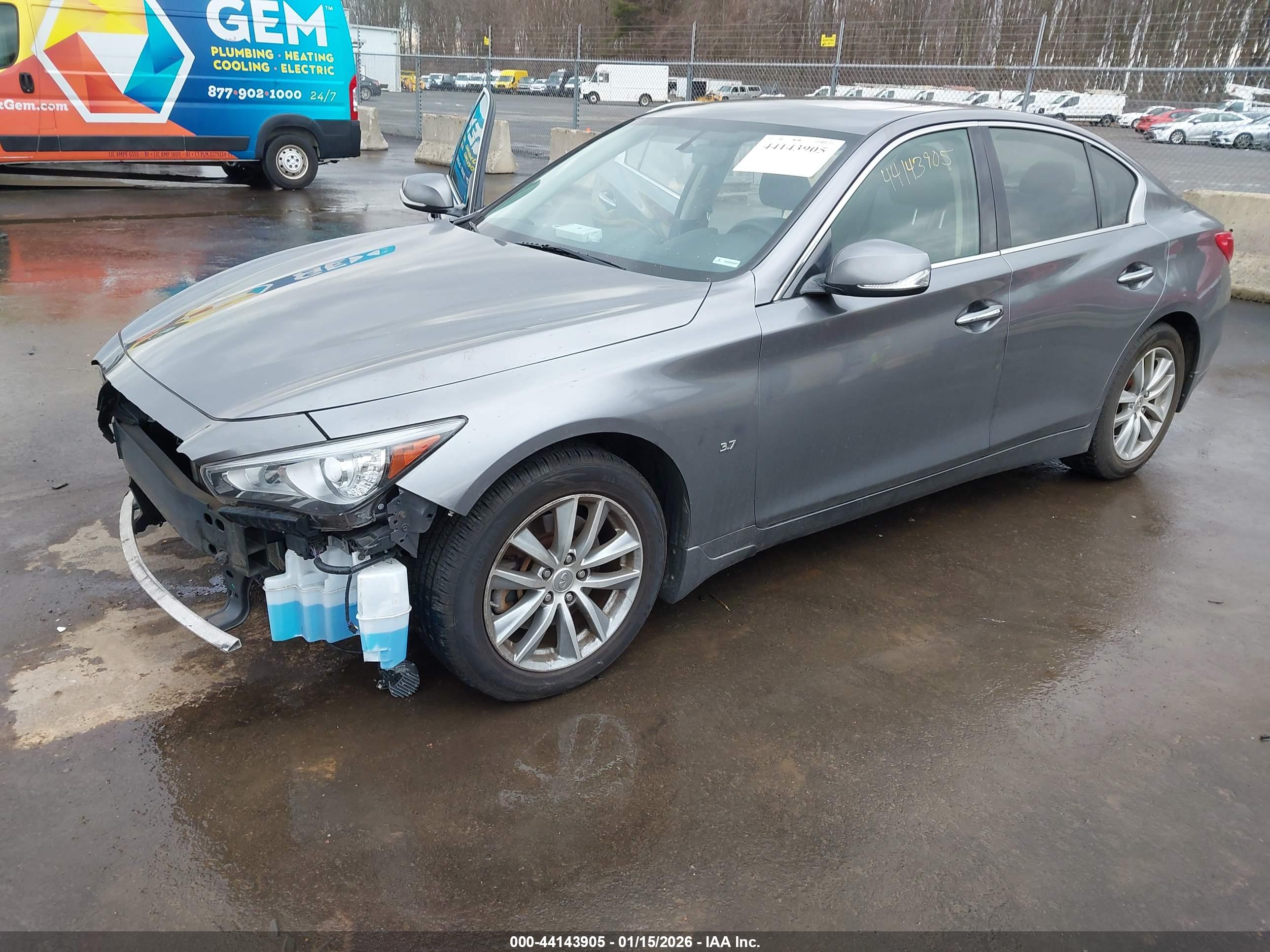 INFINITI Q50 image 2