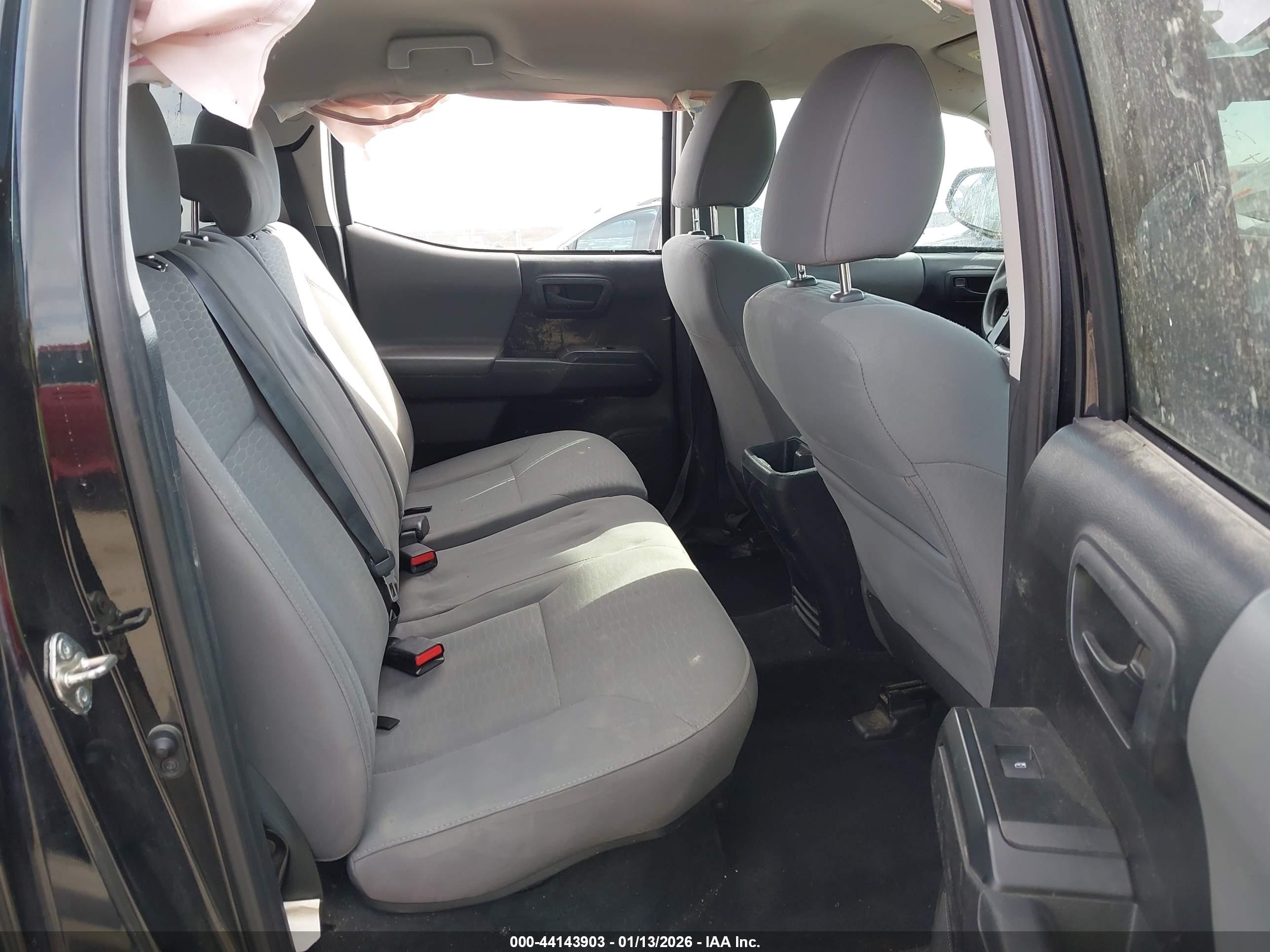 TOYOTA TACOMA image 8