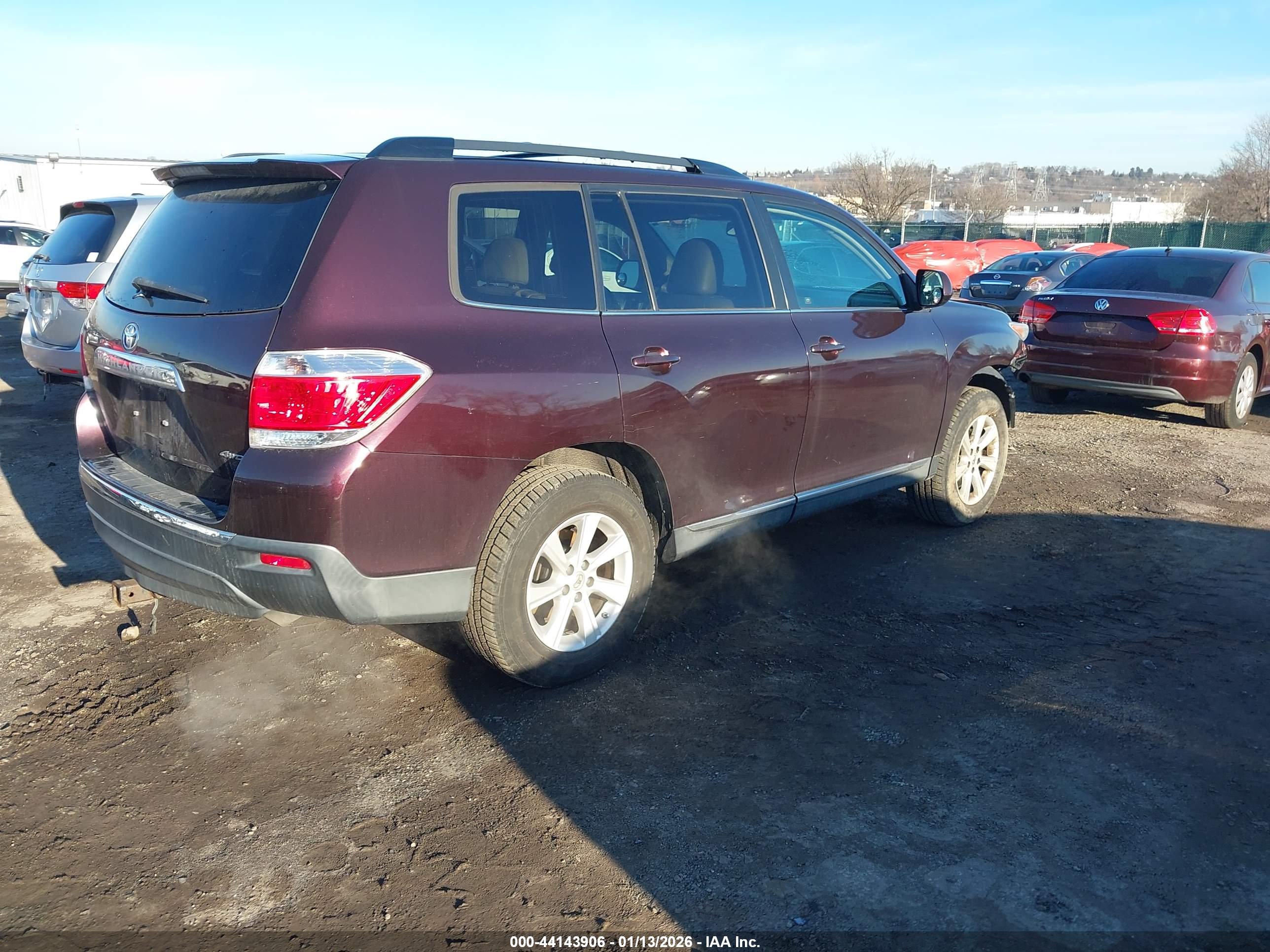 TOYOTA HIGHLANDER image 4