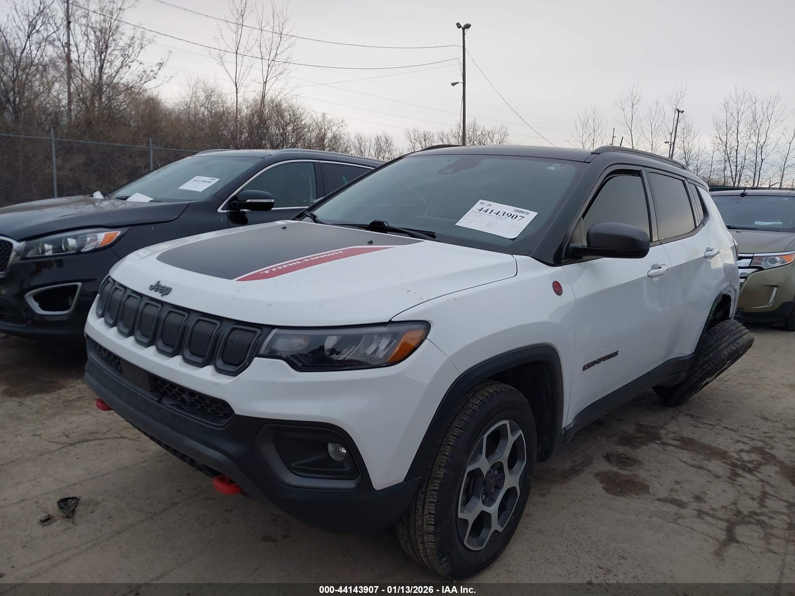 JEEP COMPASS image 2