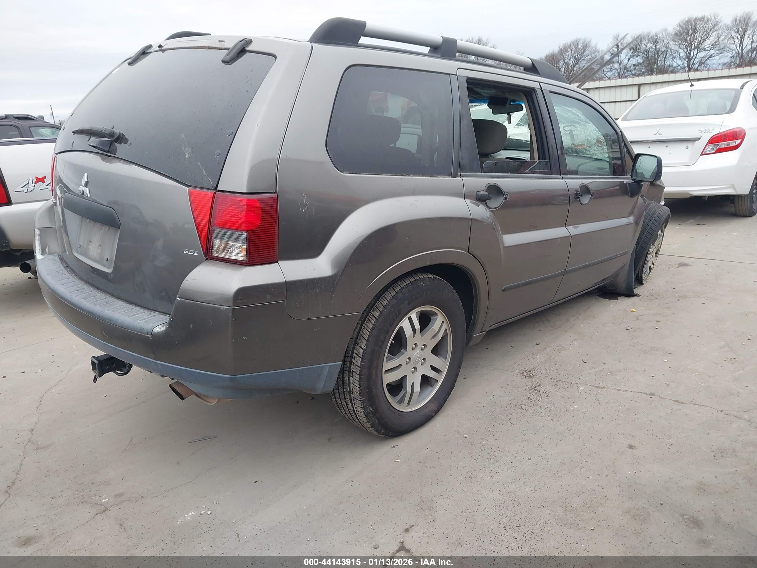 MITSUBISHI ENDEAVOR image 4
