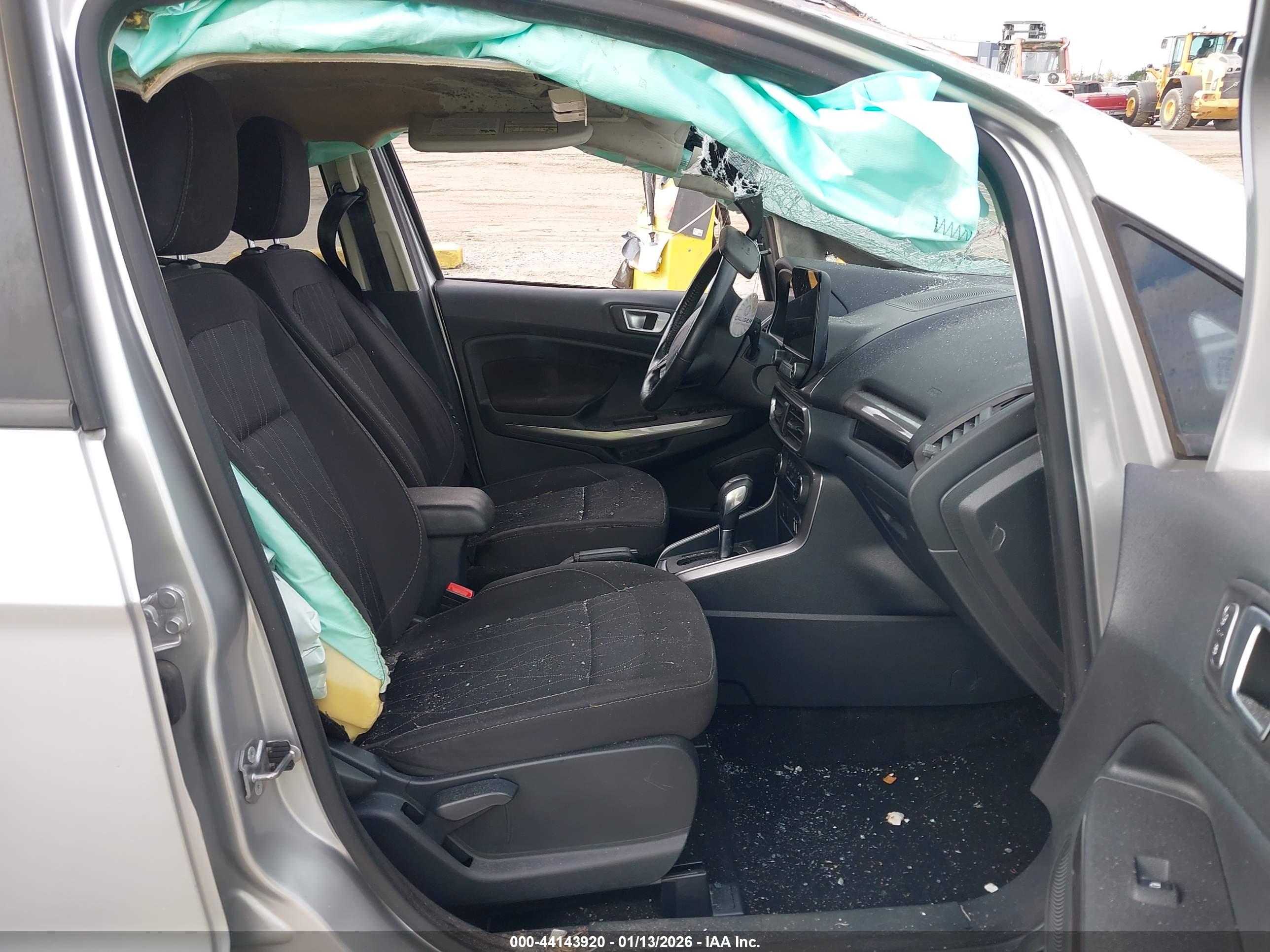 FORD ECOSPORT image 5
