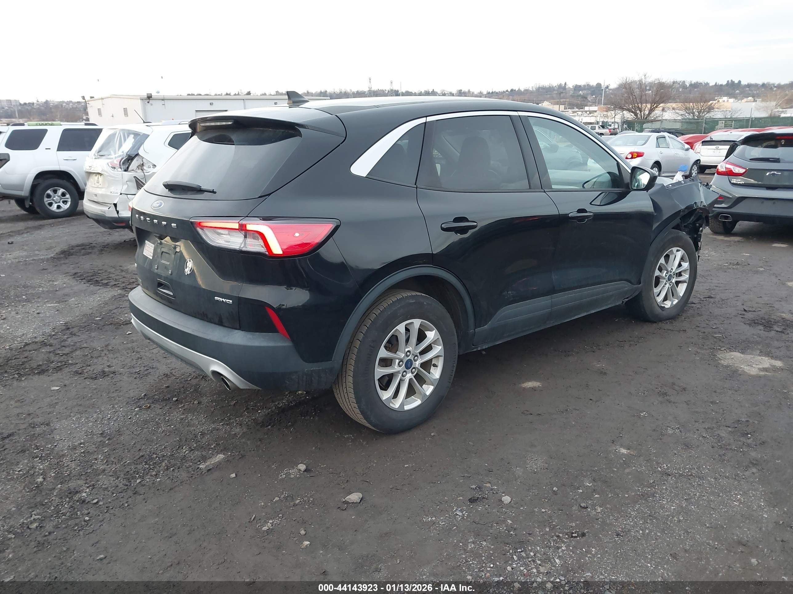 FORD ESCAPE image 4