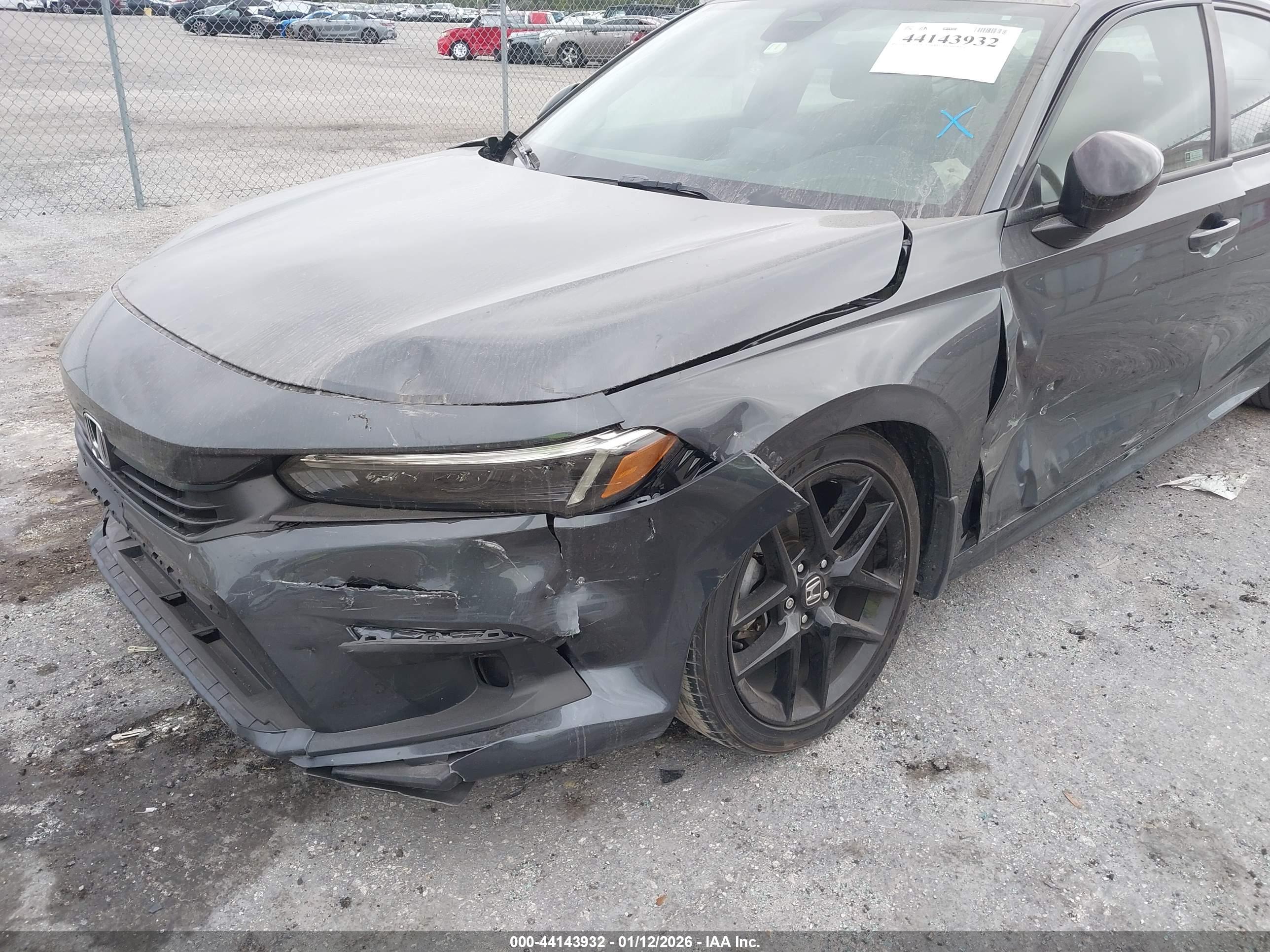 HONDA CIVIC image 6