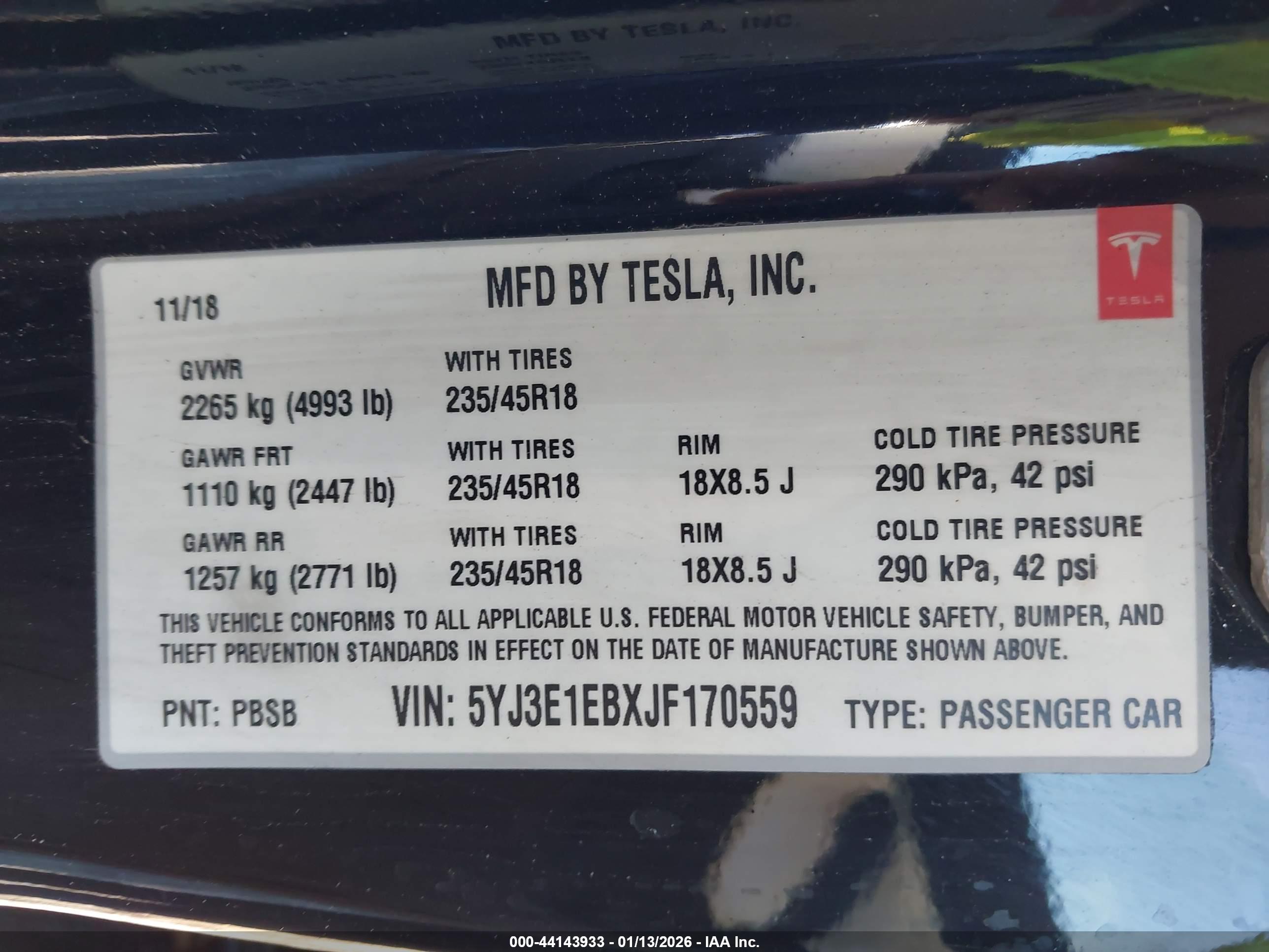 TESLA MODEL image 9