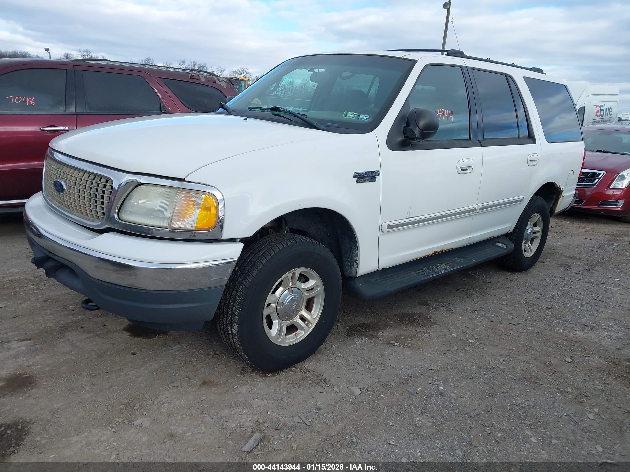 FORD EXPEDITION image 2