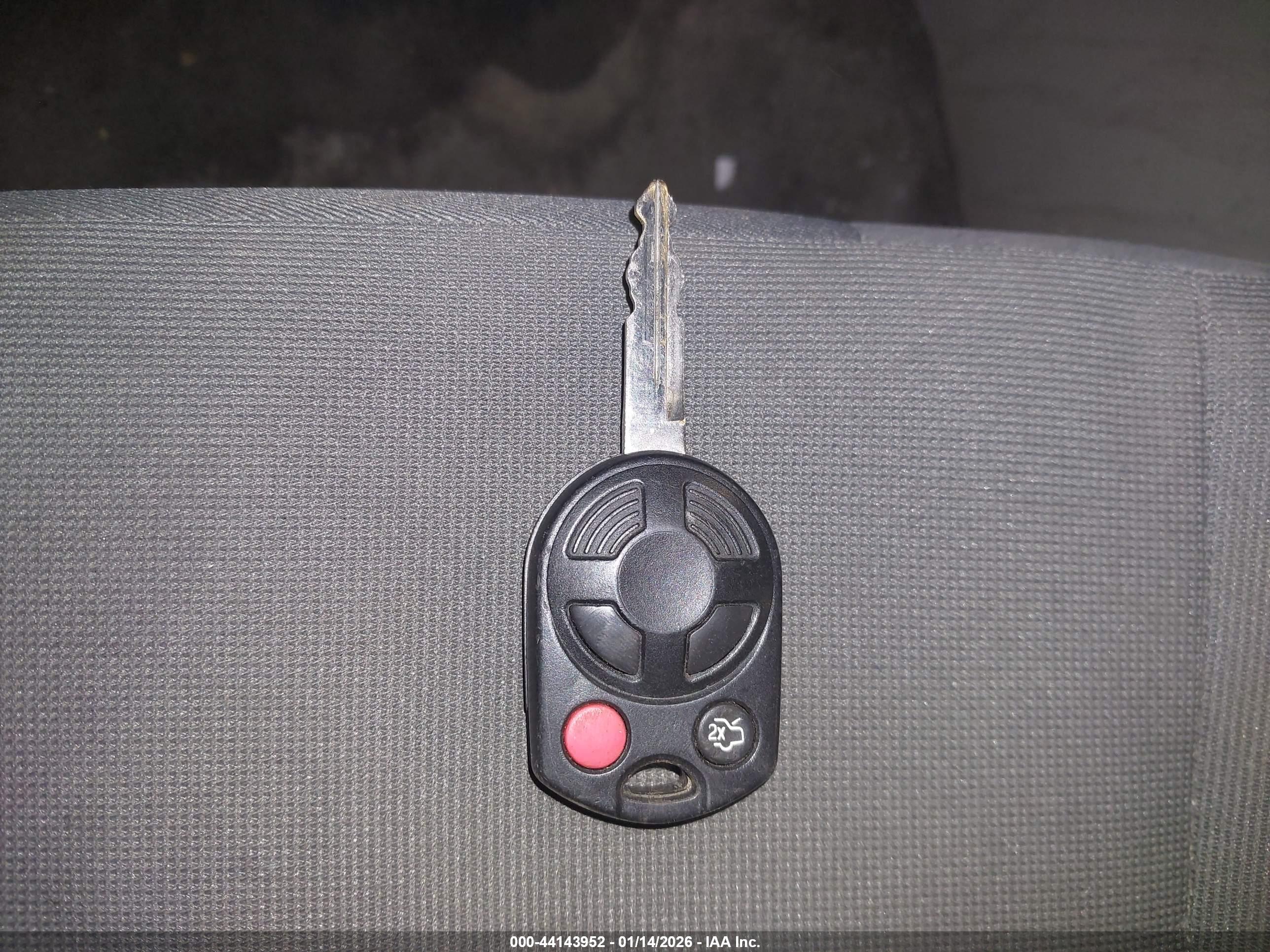 FORD ESCAPE image 11