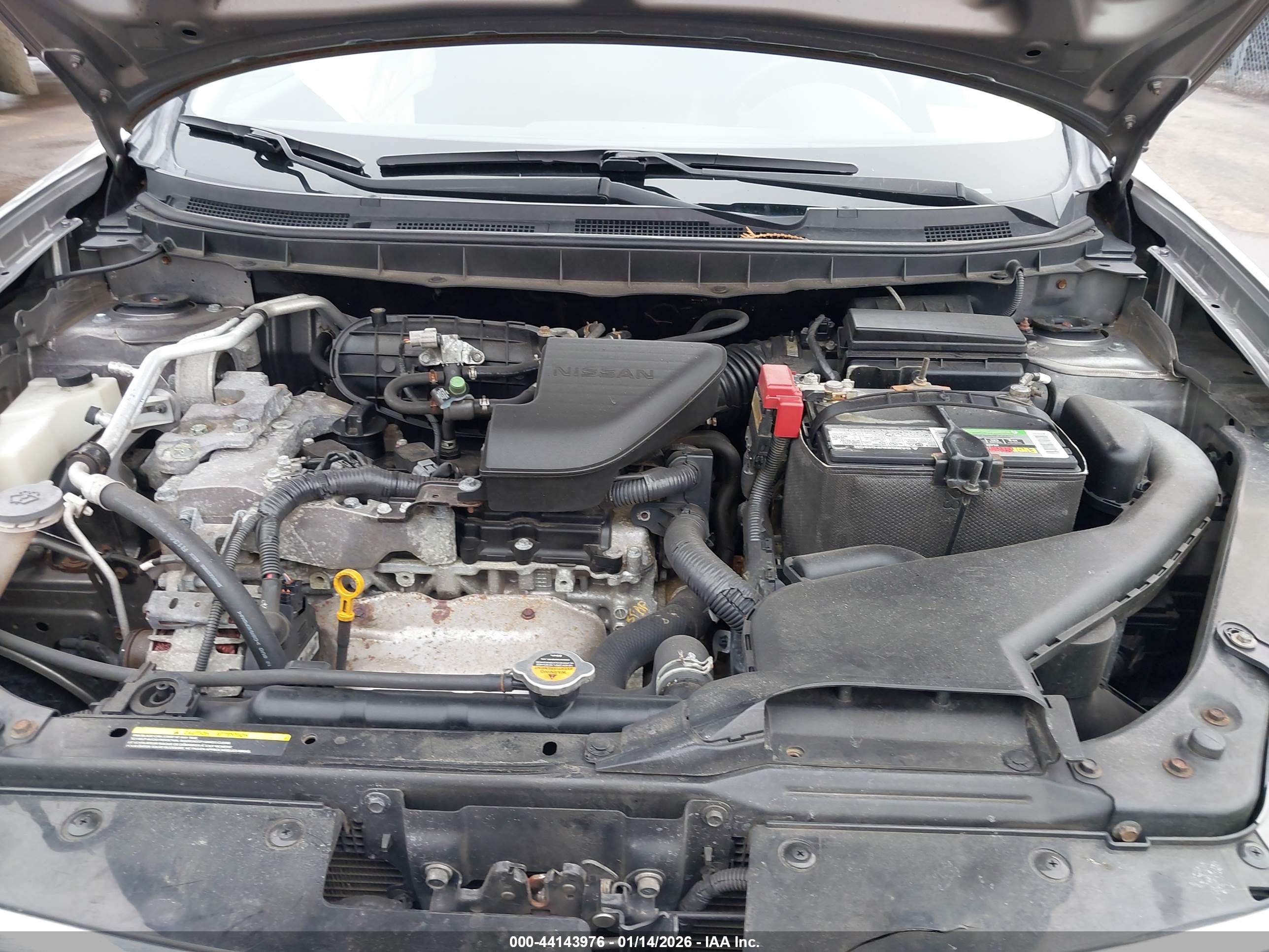 NISSAN ROGUE image 10