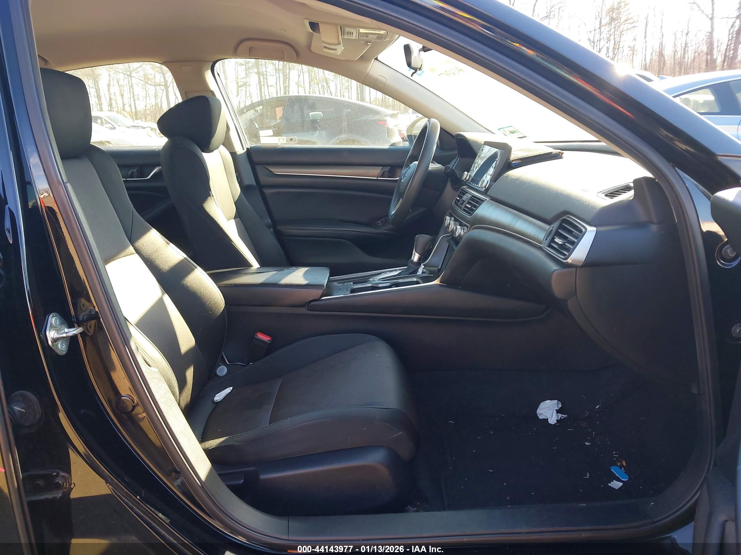 HONDA ACCORD image 5