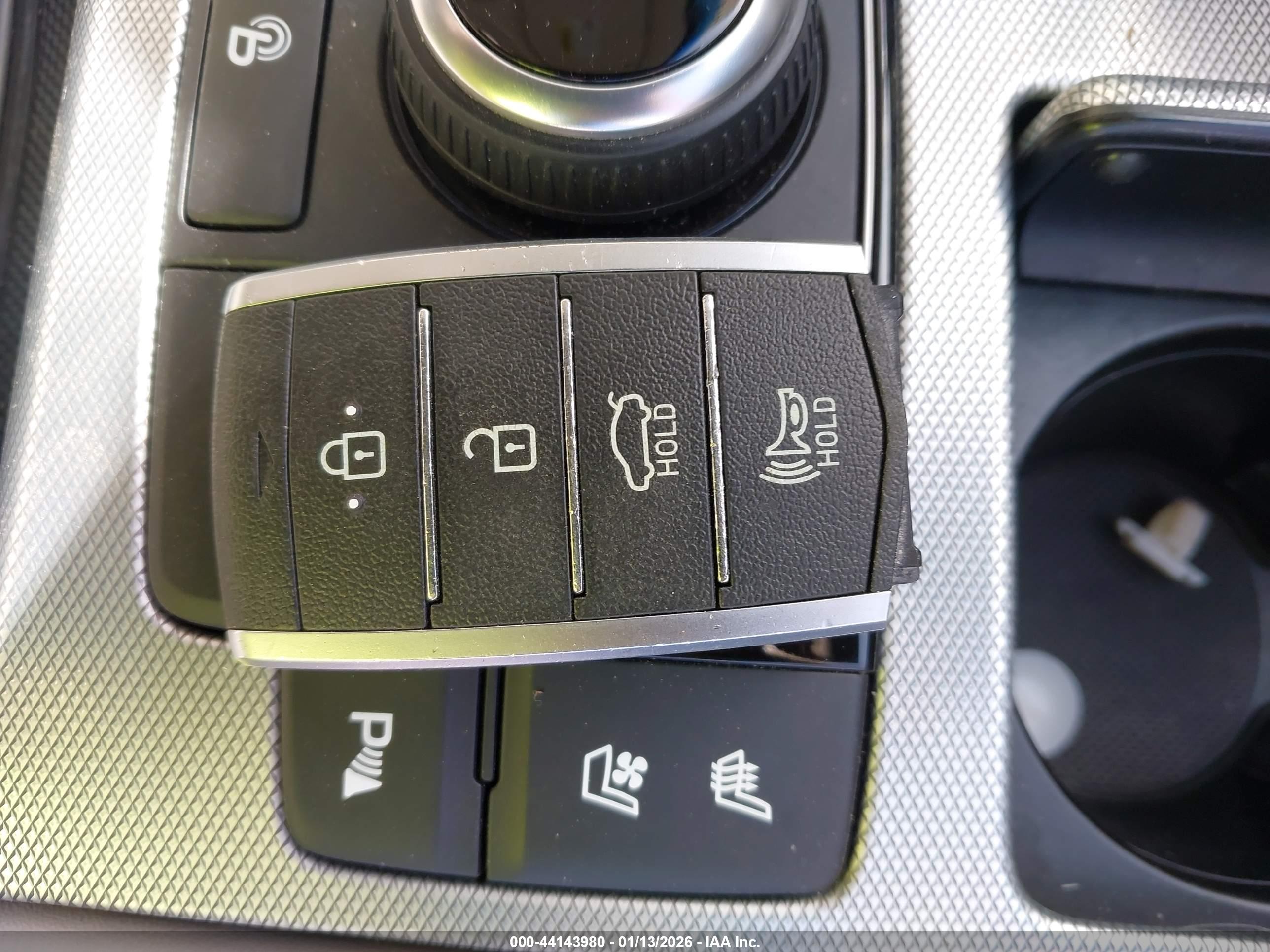 GENESIS G80 image 11