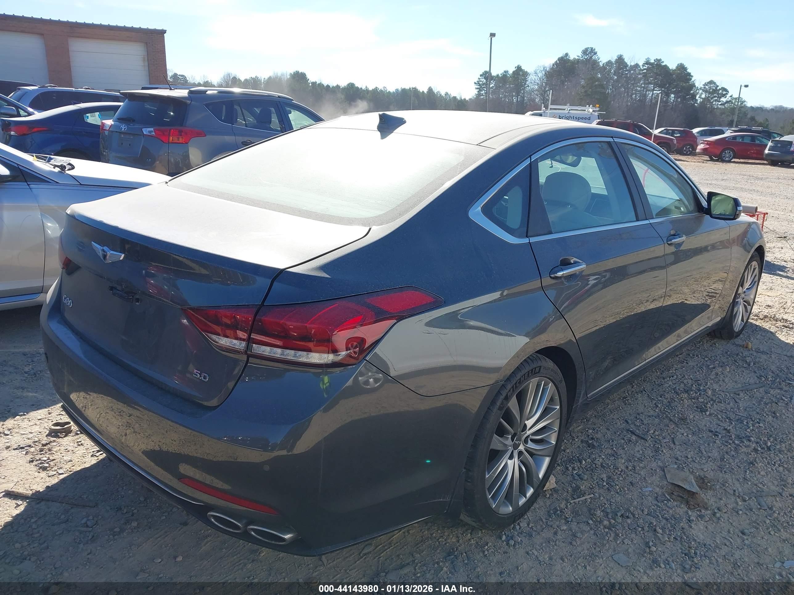 GENESIS G80 image 4
